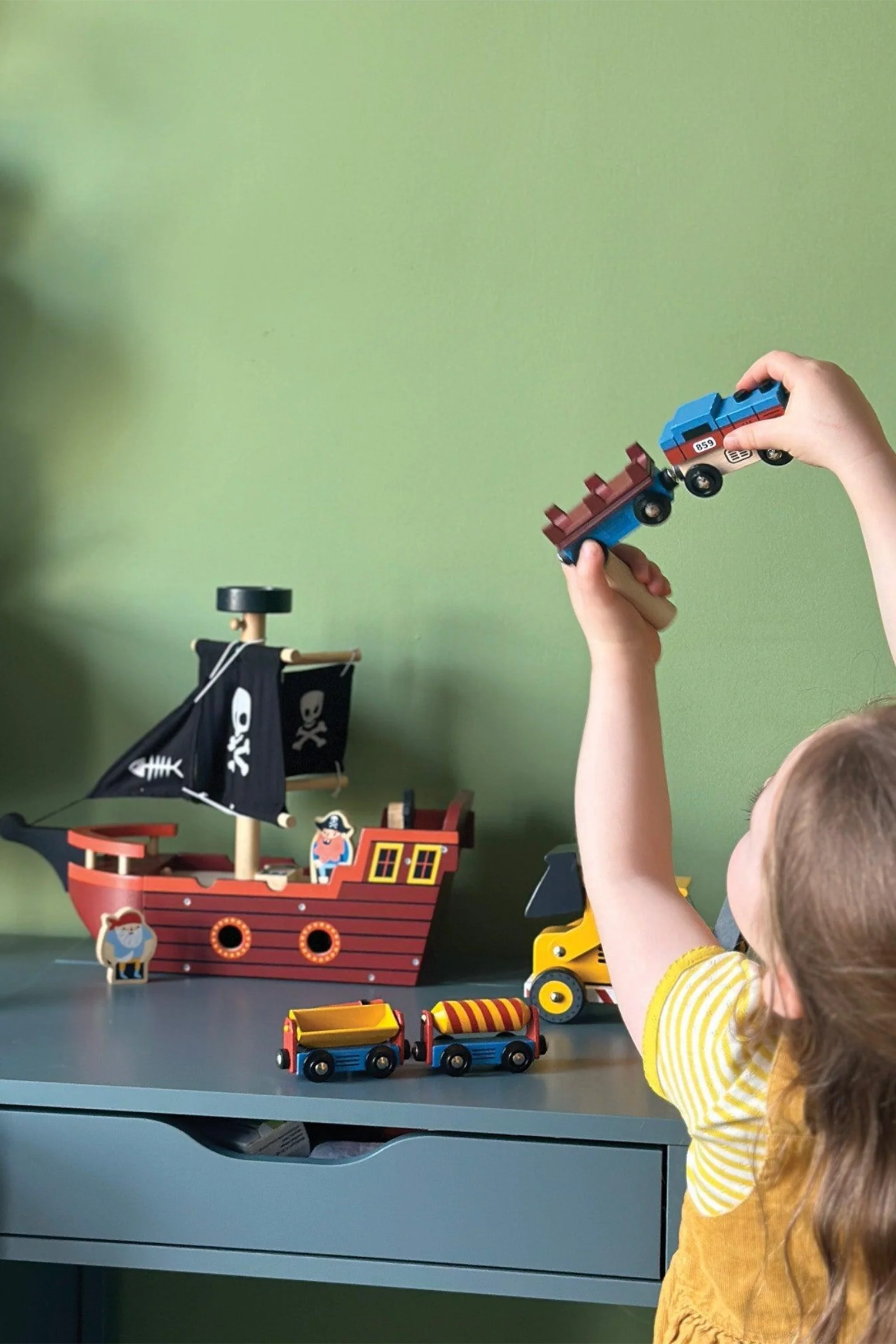 Mentari Wooden Toys, Adventure Trains Bundle, Space Rocket Train, Cargo Train, Dinosaur Train - Image 11