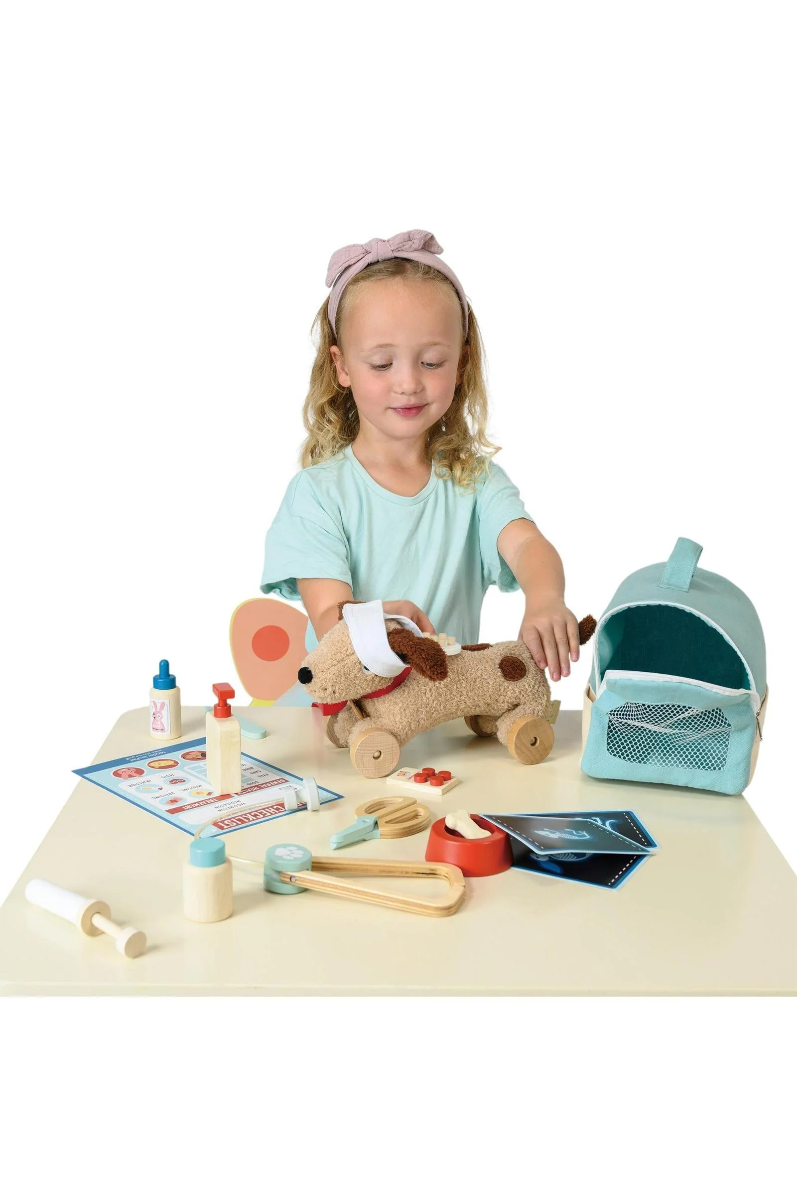 Tender Leaf Wooden Toys, Animal Rescue Vet Case - Image 5