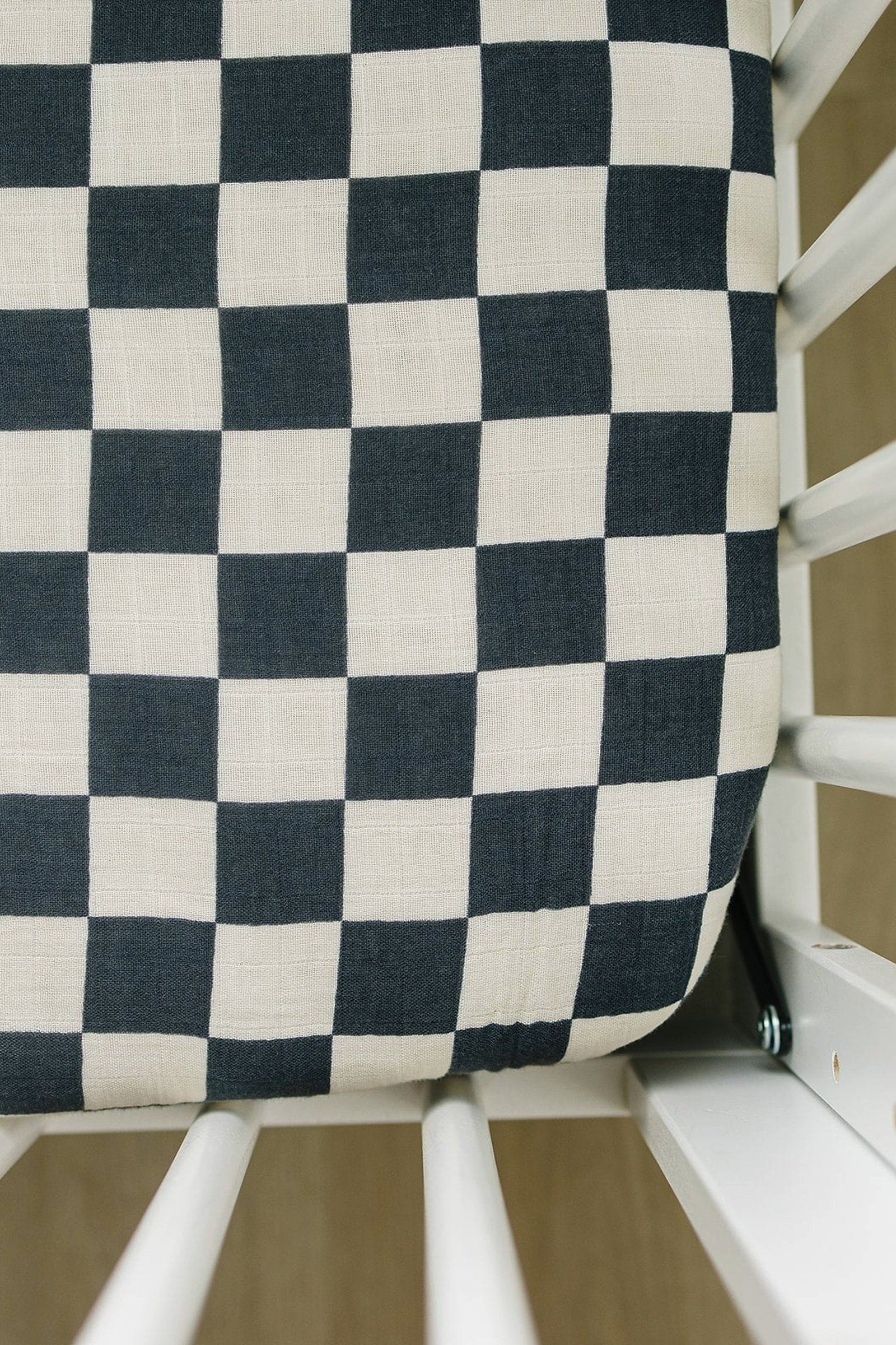 Mebie Baby Charcoal Checkered Muslin Crib Sheet, Baby Essentials, Gender Neutral, Cotton - Image 2