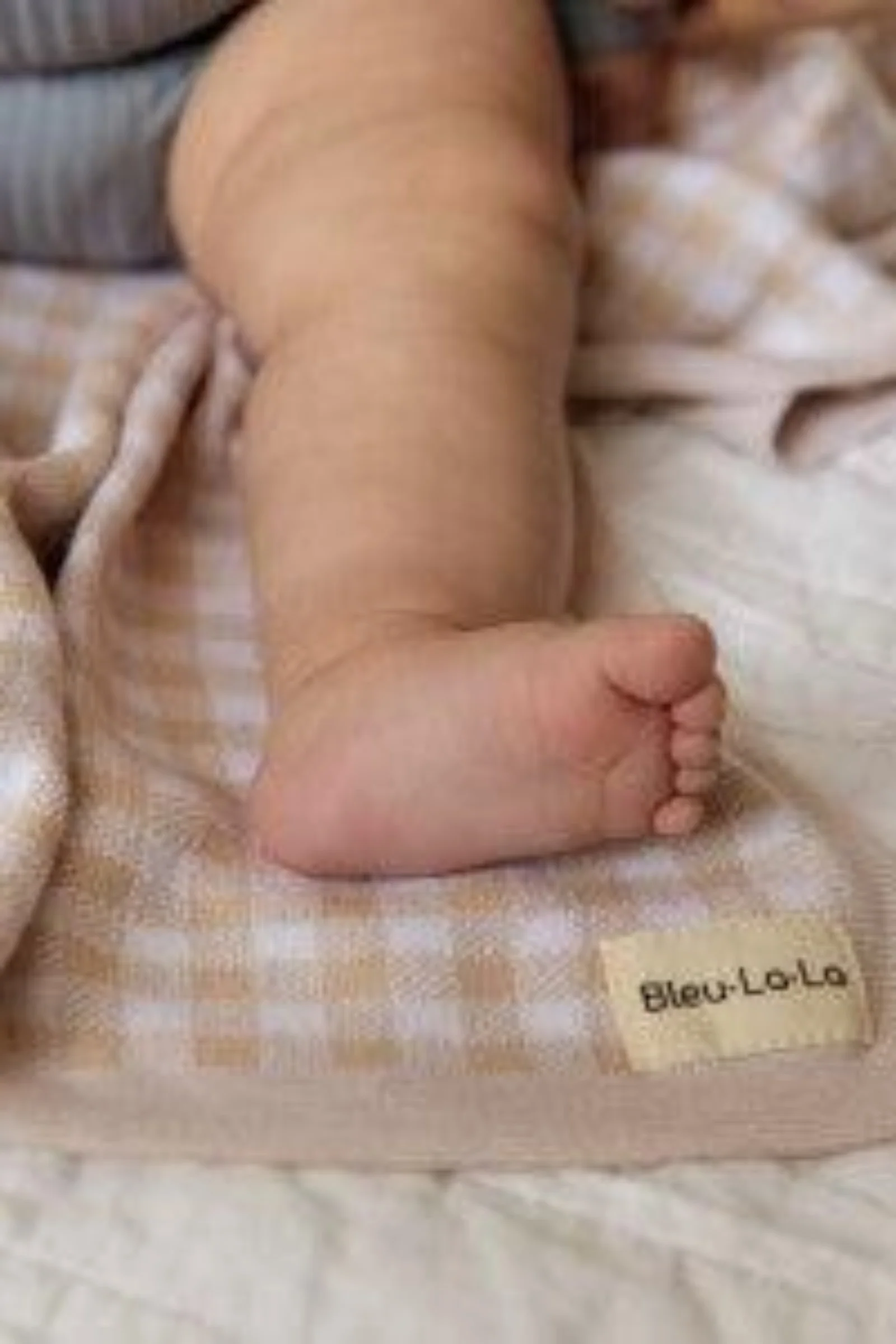 Checkered Knit Luxury Swaddle Blanket, 100% OEKO Tex Pima Cotton - Image 4