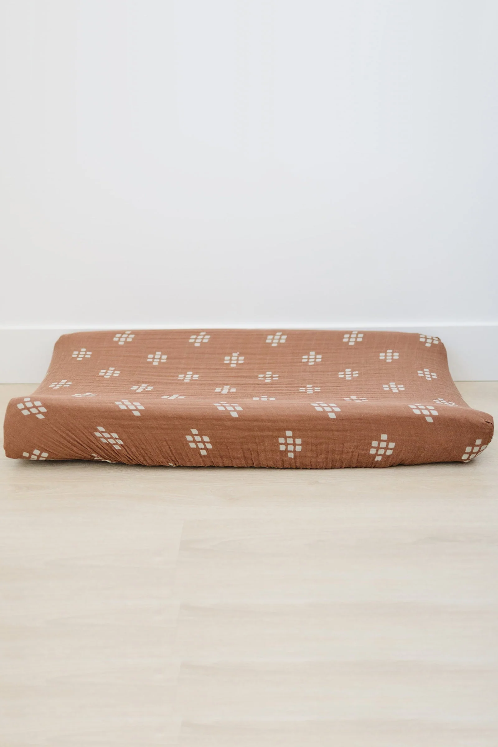 Mebie Baby Chestnut Textiles Muslin Changing Pad Cover, 100% Cotton, Baby Essentials