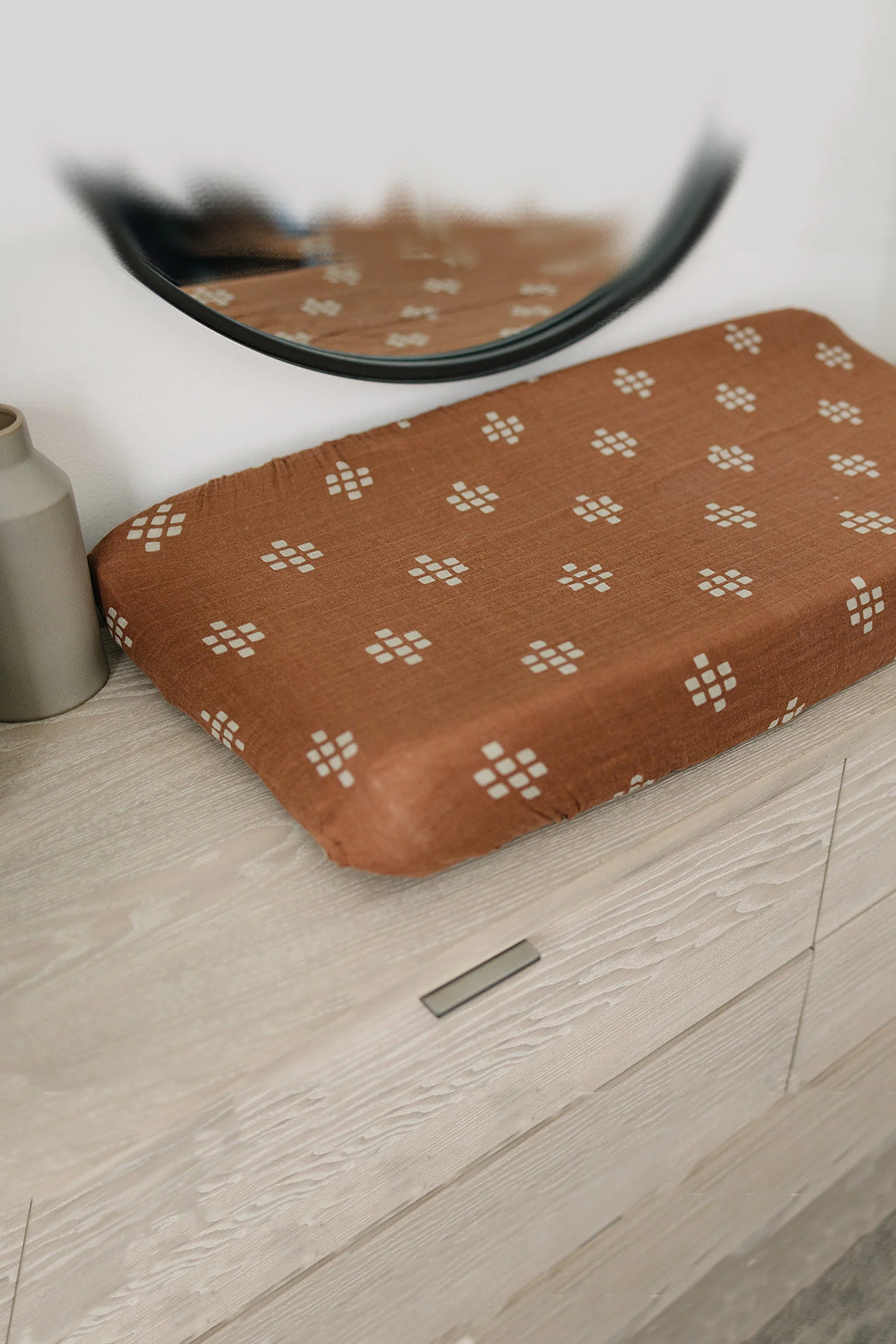 Mebie Baby Chestnut Textiles Muslin Changing Pad Cover, 100% Cotton, Baby Essentials - Image 2