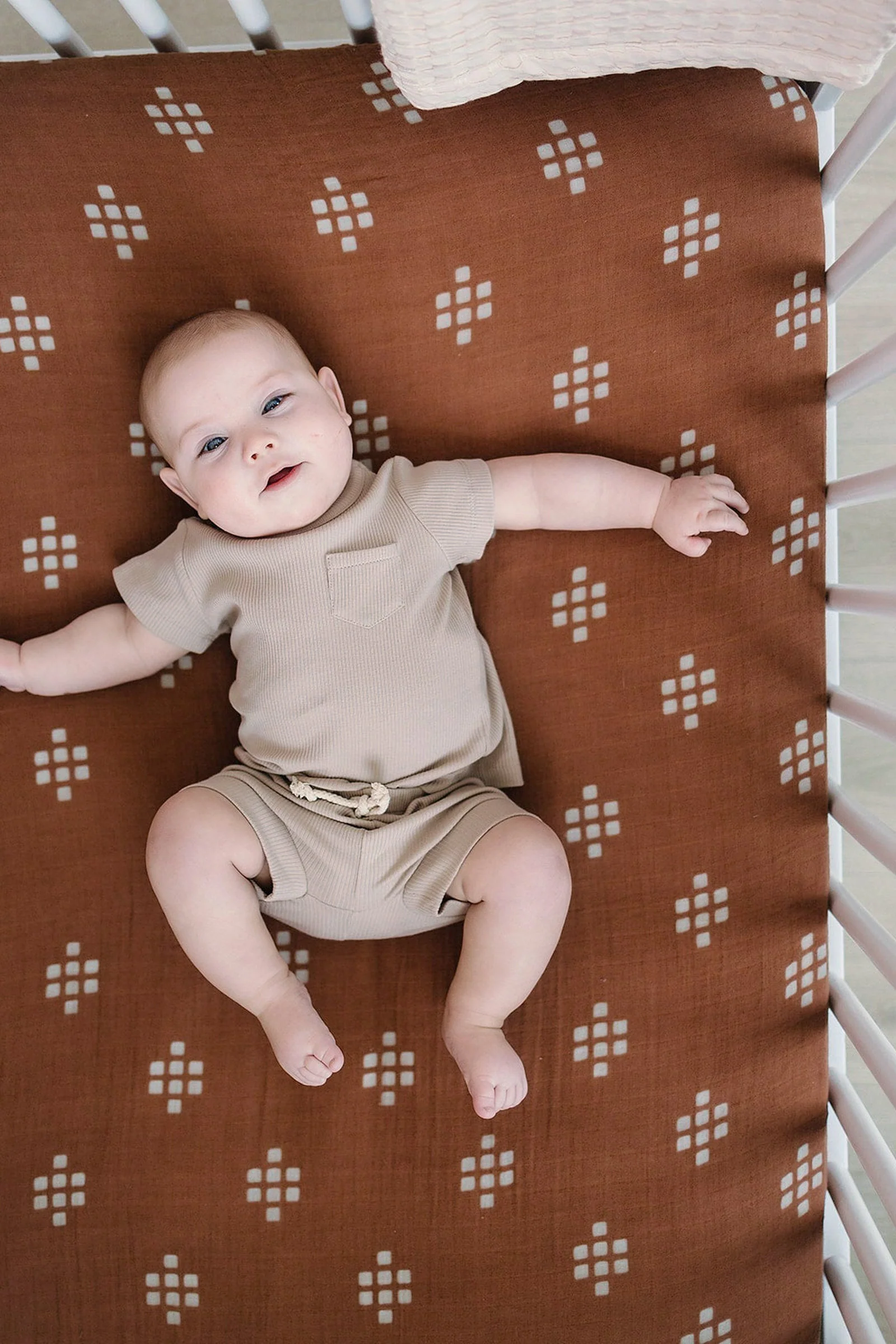 Mebie Baby Chestnut Textiles Muslin Crib Sheet, 100% Cotton, Baby Essentials - Image 5