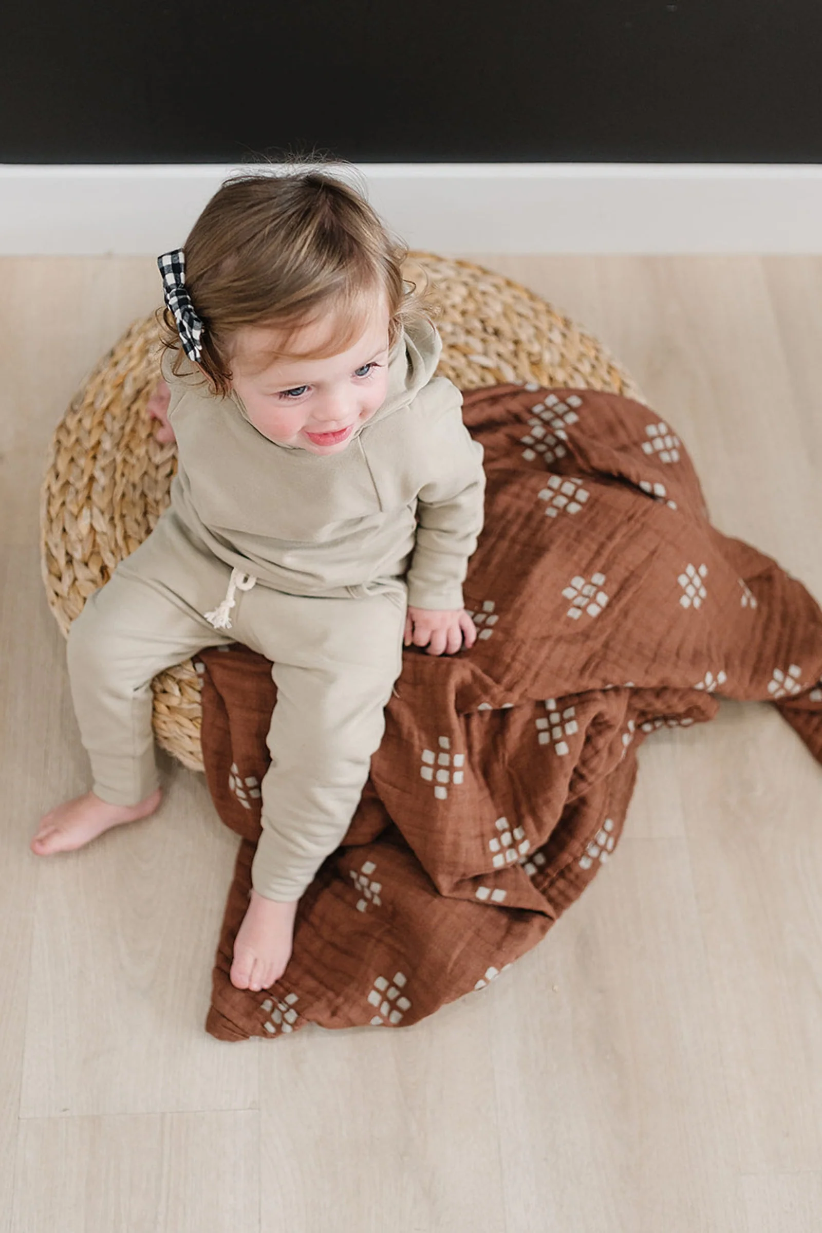 Mebie Baby Chestnut Textiles Muslin Crib Quilt, 100% Cotton, Baby Essentials - Image 5