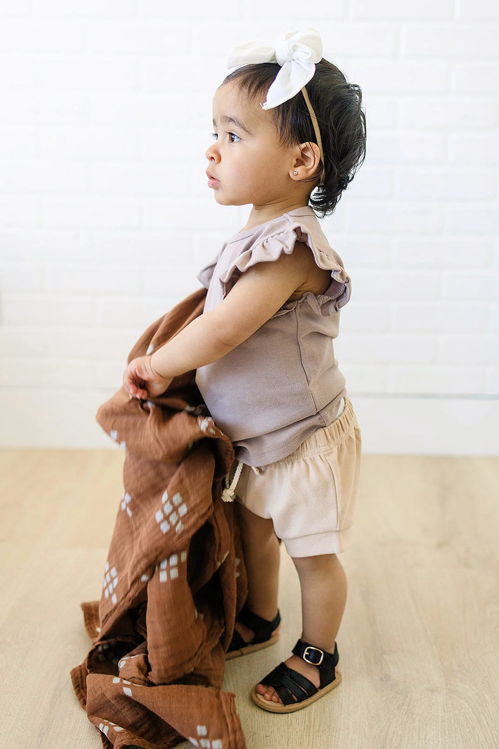 Mebie Baby Chestnut Textiles Muslin Swaddle Blanket, 100% Cotton, Baby Essentials - Image 3