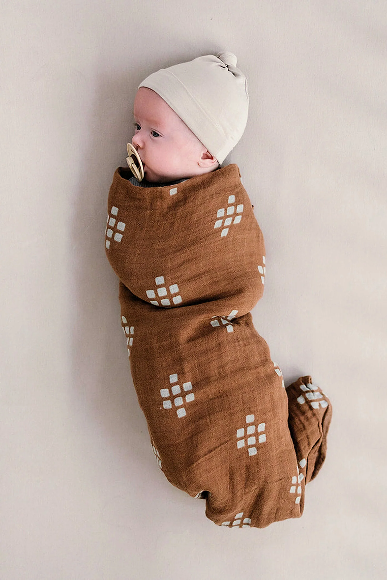 Mebie Baby Chestnut Textiles Muslin Swaddle Blanket, 100% Cotton, Baby Essentials - Image 4
