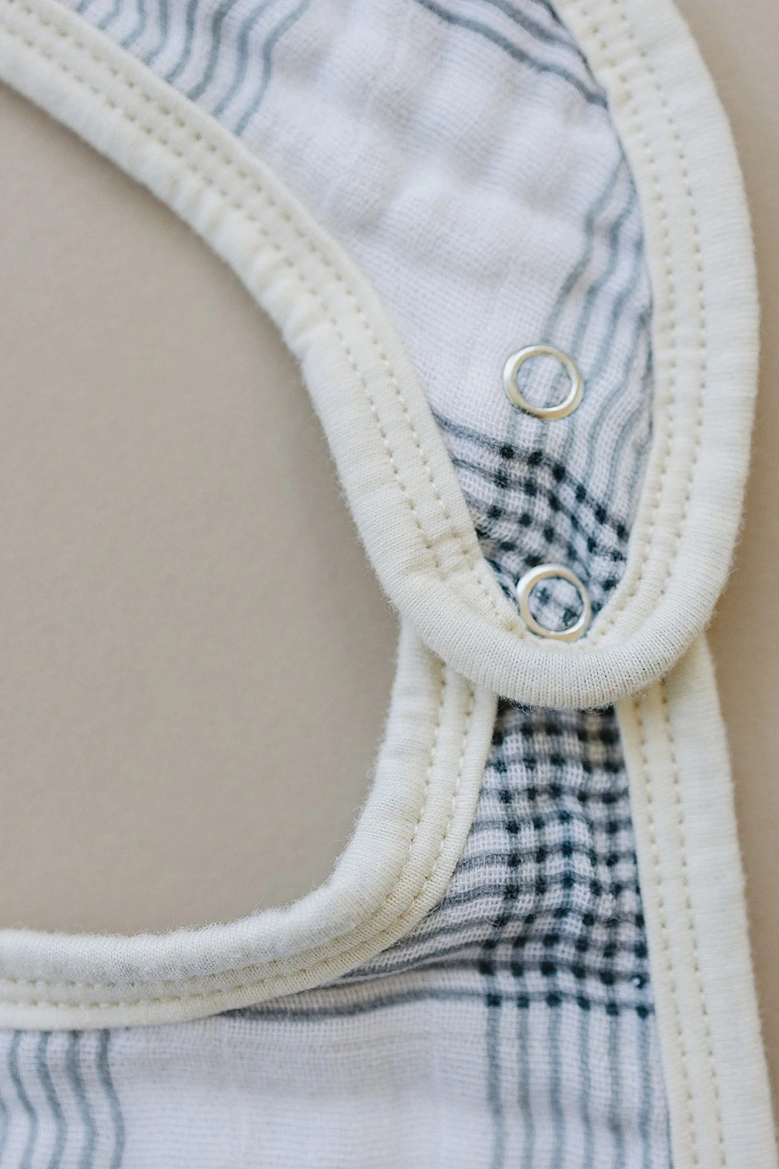 Mebie Baby Coastal Plaid Classic Muslin Bib, 100% Cotton, Baby Essentials - Image 3