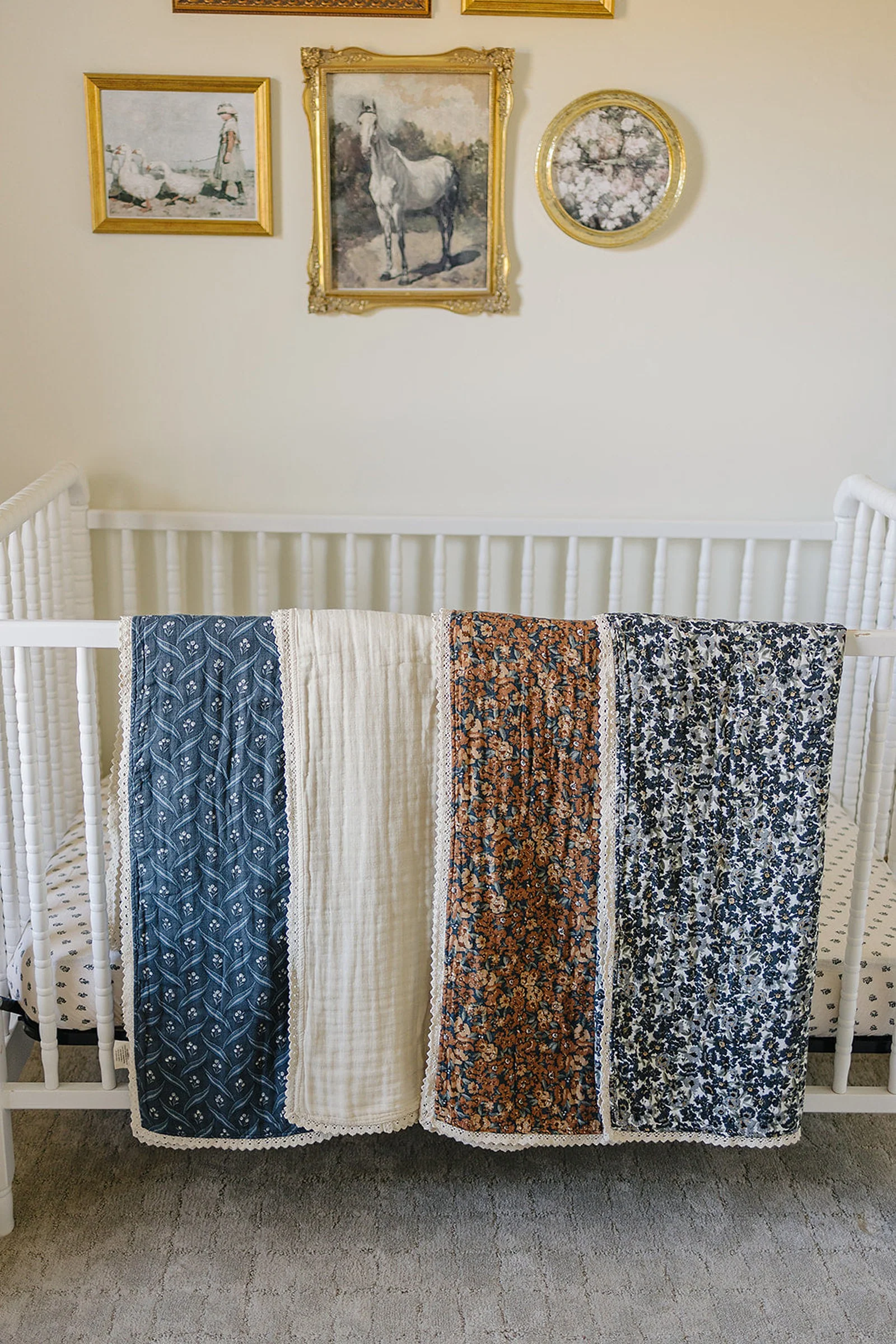 Mebie Baby Cream Lace Muslin Crib Quilt, 100% Cotton, Baby Essentials - Image 5