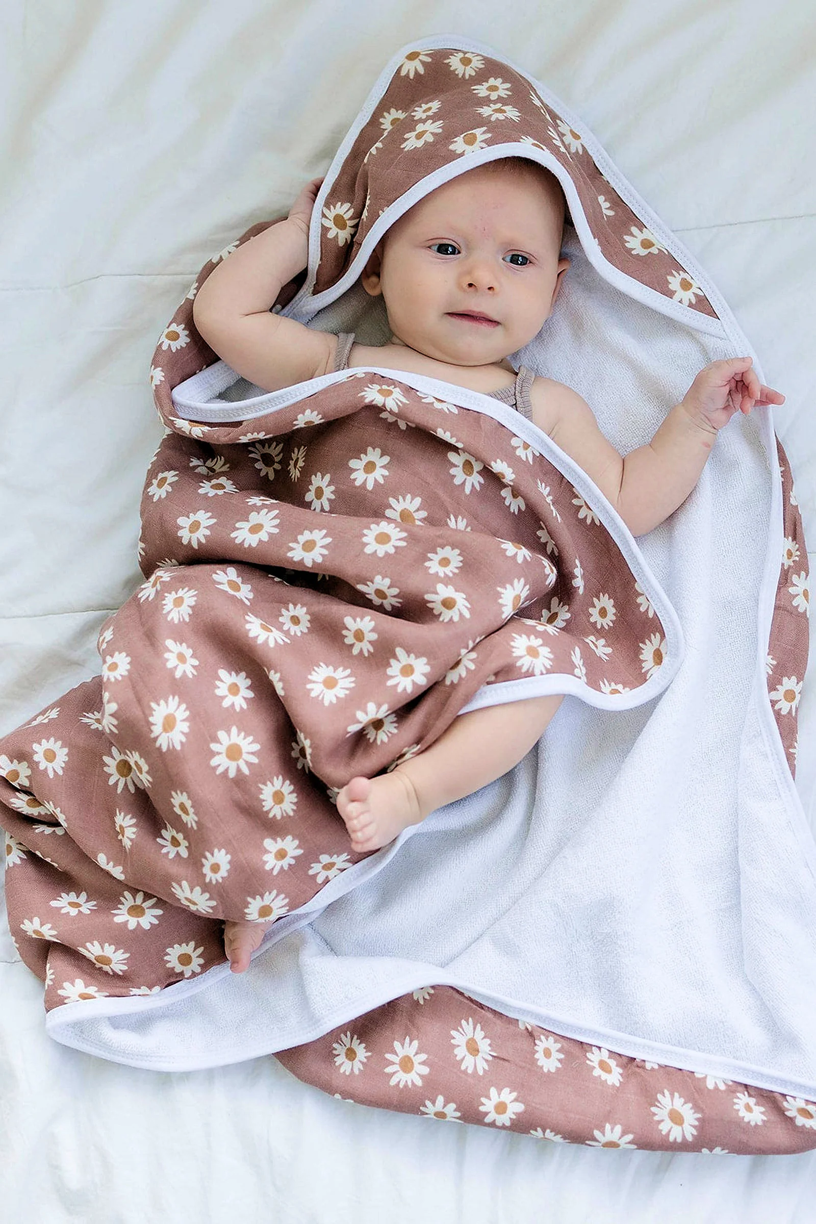 Mebie Baby Daisy Dream Muslin Hooded Towel, 100% Cotton, Baby Essentials - Image 3
