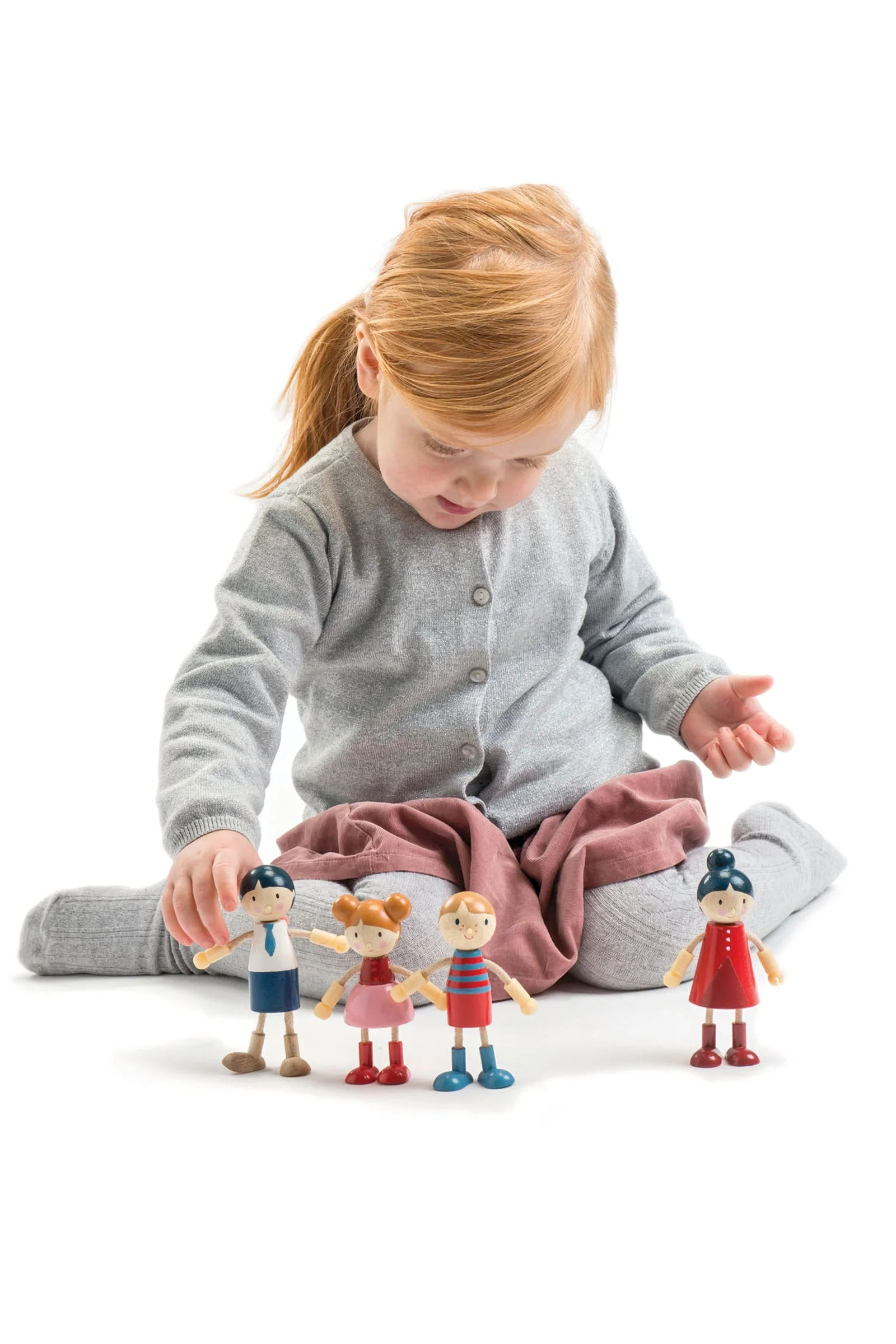 Tender Leaf Wooden Toys, Doll Family - Image 2