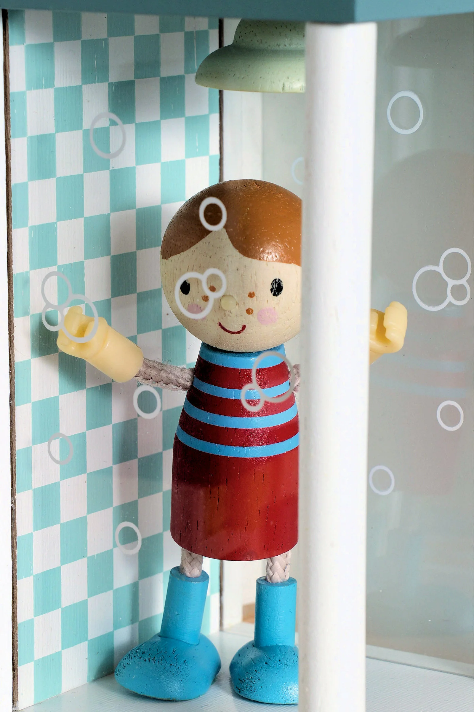 Tender Leaf Wooden Toys, Doll Family - Image 3