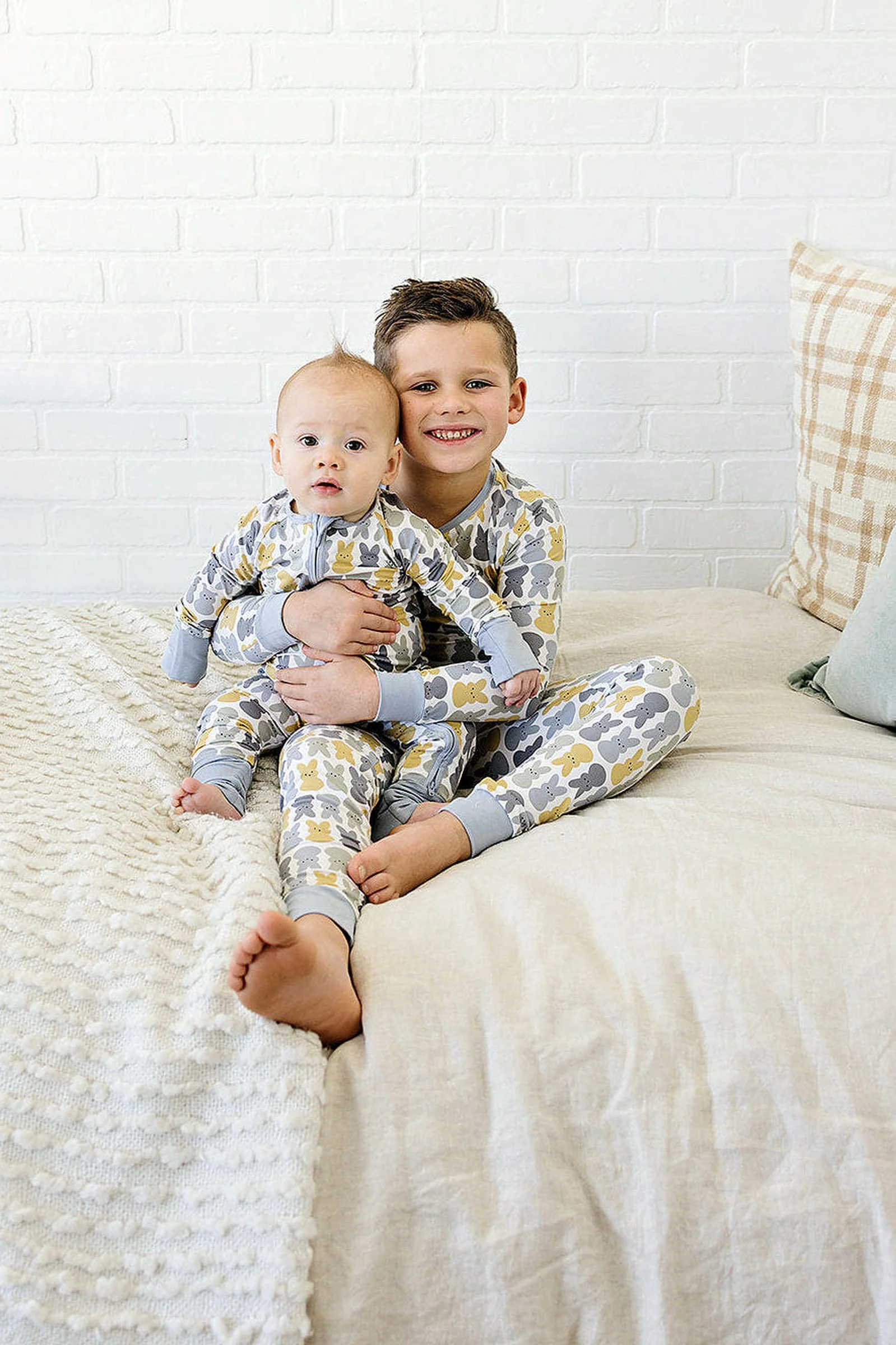 Mebie Baby Dusty Blue Bunny Zipper Pajama, Bamboo, Baby Essentials - Image 3