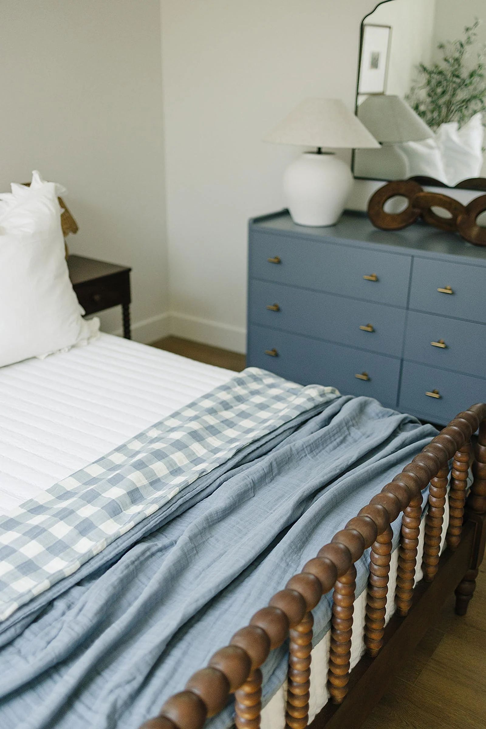 Mebie Baby Dusty Blue Gingham Twin Muslin Quilt, 100% Cotton, Stylish, Gender Neutral, Baby - Image 4