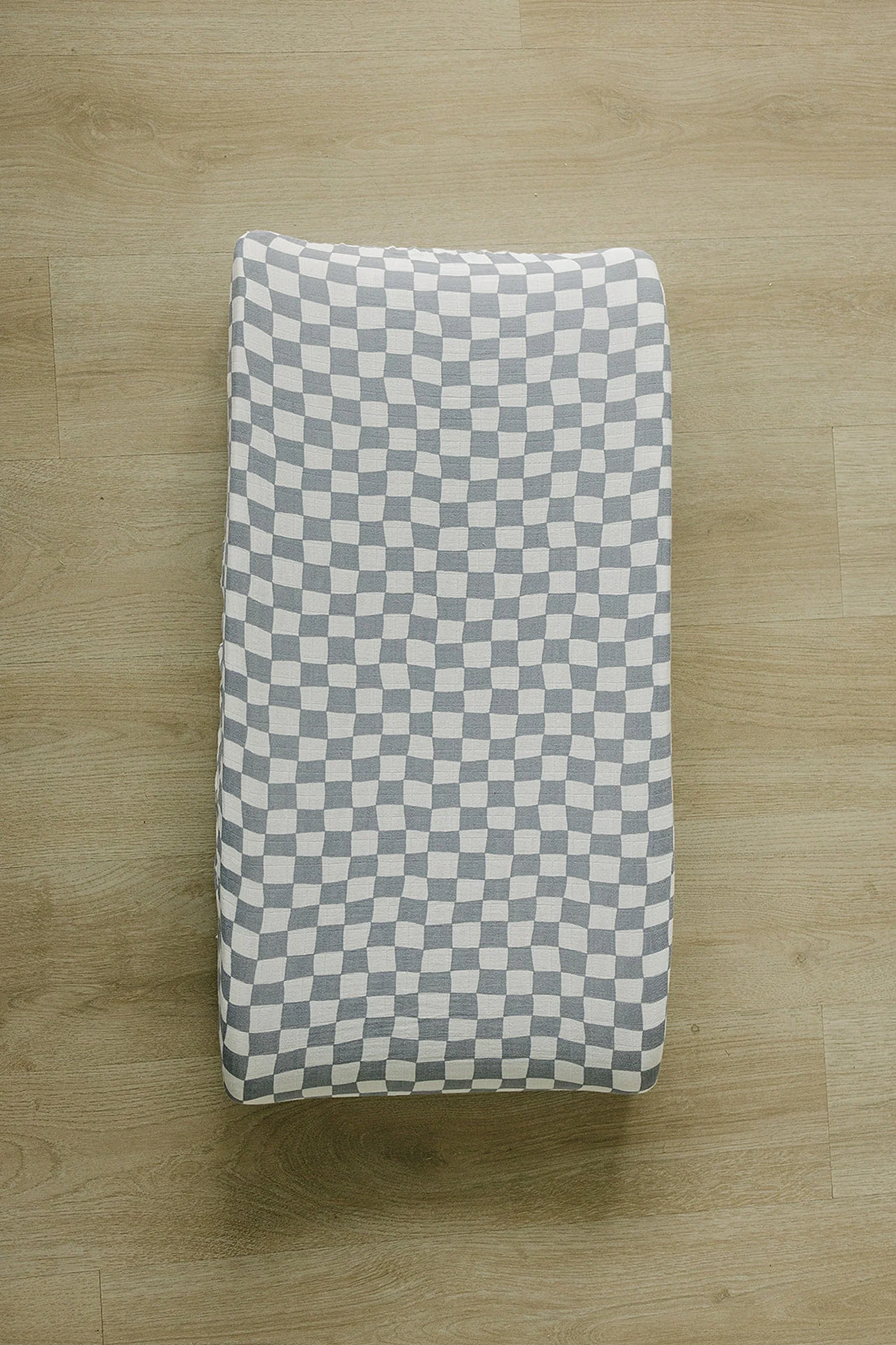 Mebie Baby Dusty Blue Wavy Checkered Muslin Changing Pad Cover, Baby Essentials, 100% Cotton, Gender Neutral - Image 3