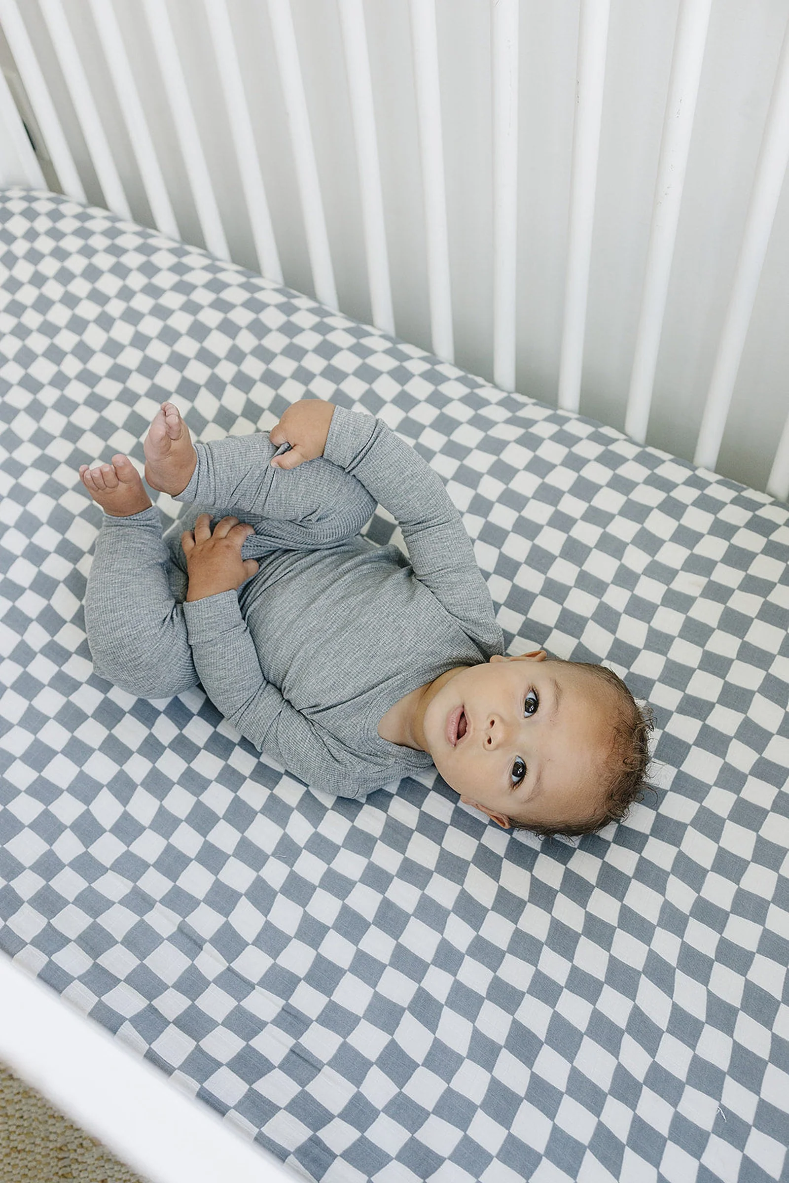 Mebie Baby Dusty Blue Wavy Checkered Muslin Crib Sheet, 100% Cotton, Baby Essentials, Gender Neutral - Image 3