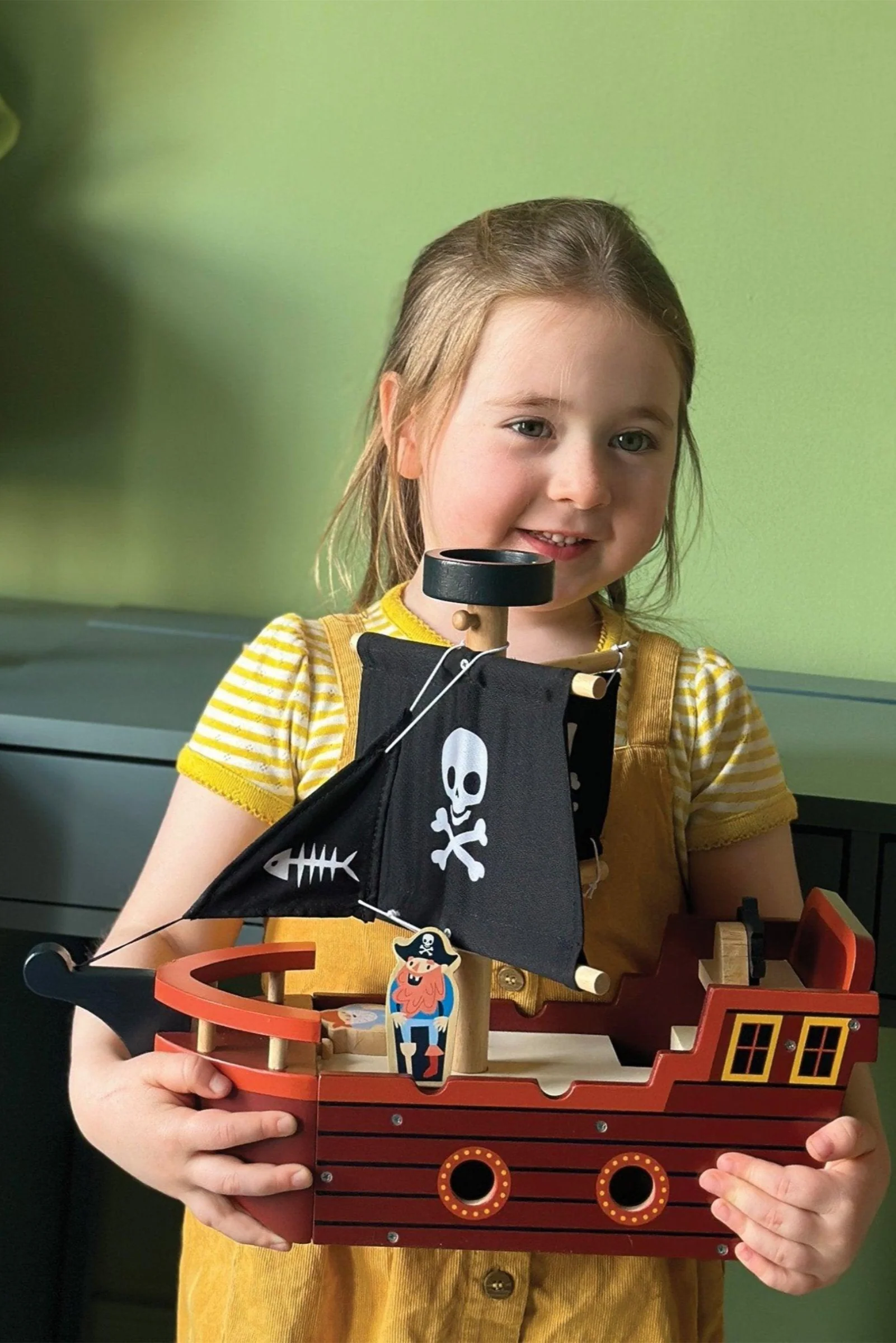 Mentari Wooden Toys, Fishbones Pirate Ship - Image 8