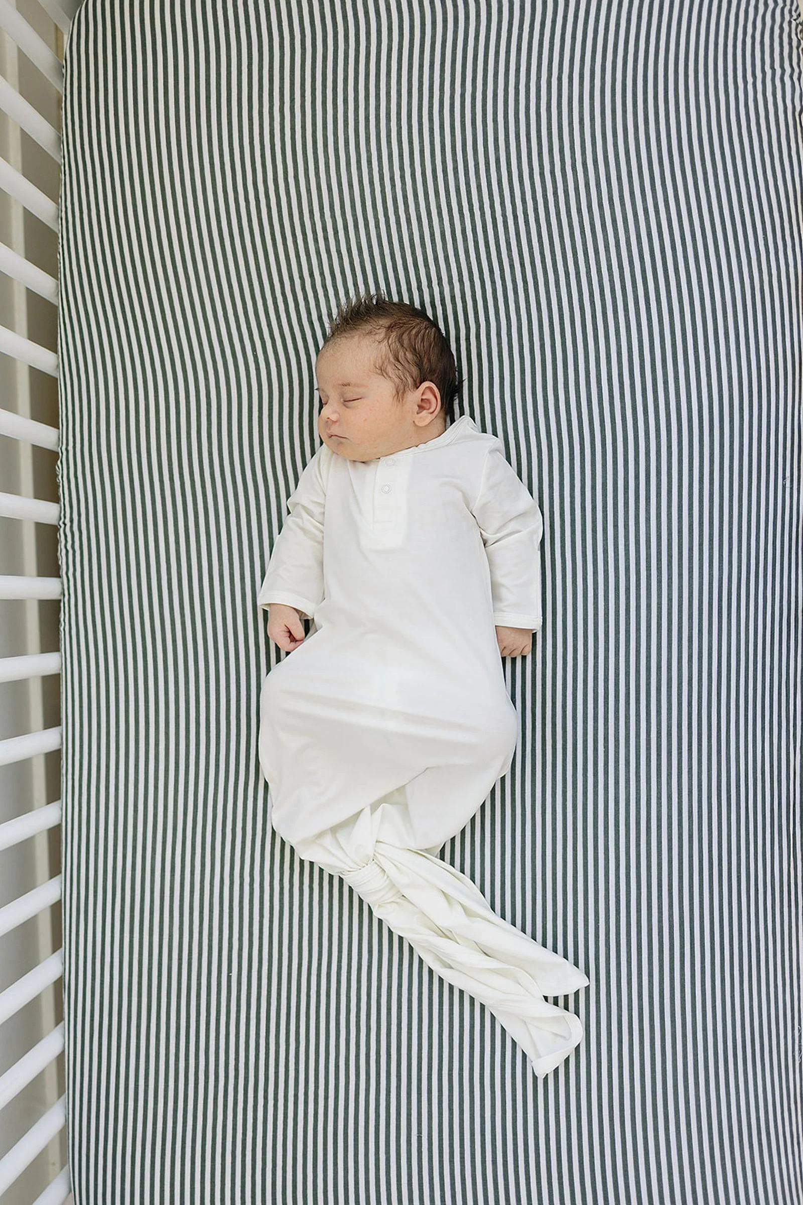 Mebie Baby Green Stripes Muslin Crib Sheet, 100% Cotton, Baby Essentials - Image 4