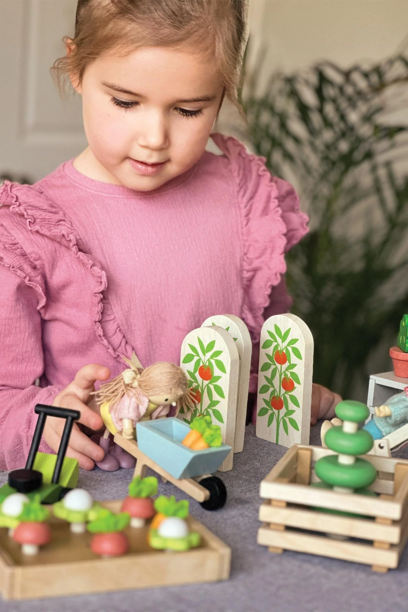 Tender Leaf Wooden Toys, Greenhouse and Garden Set, Dollhouse - Image 11