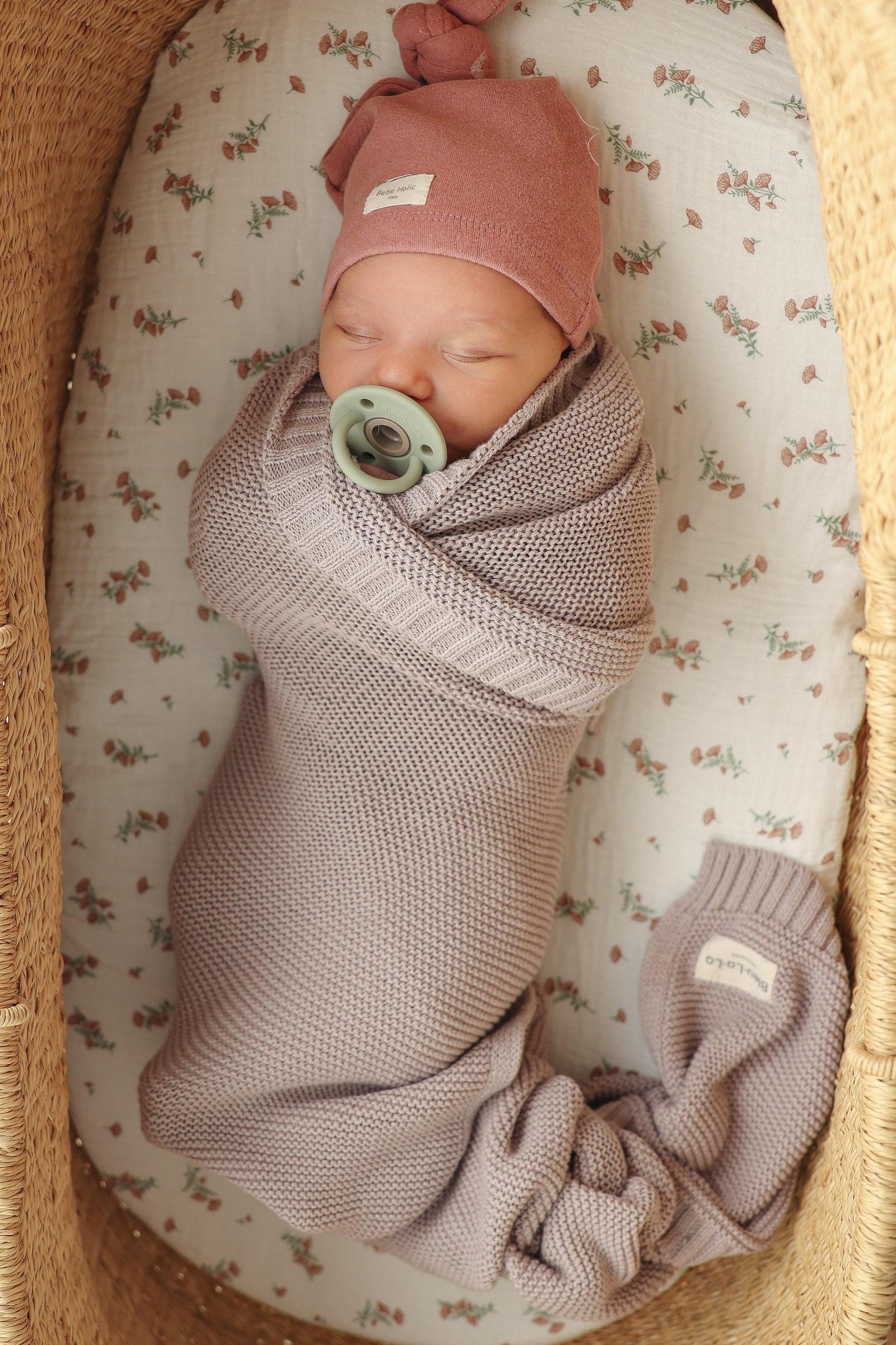 Heritage Knit - 100% Organic Cotton Luxury Knit Baby Swaddle Blanket - Image 4