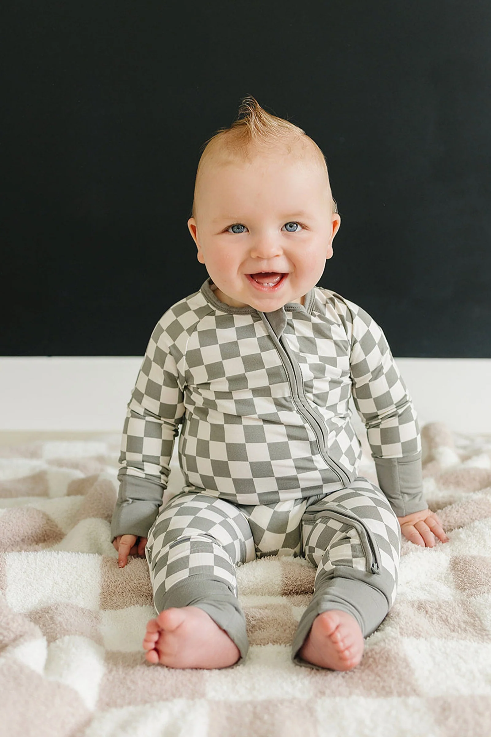 Mebie Baby Light Green Checkered Zipper Pajama, Bamboo, Baby Essentials, Gender Neutral - Image 3