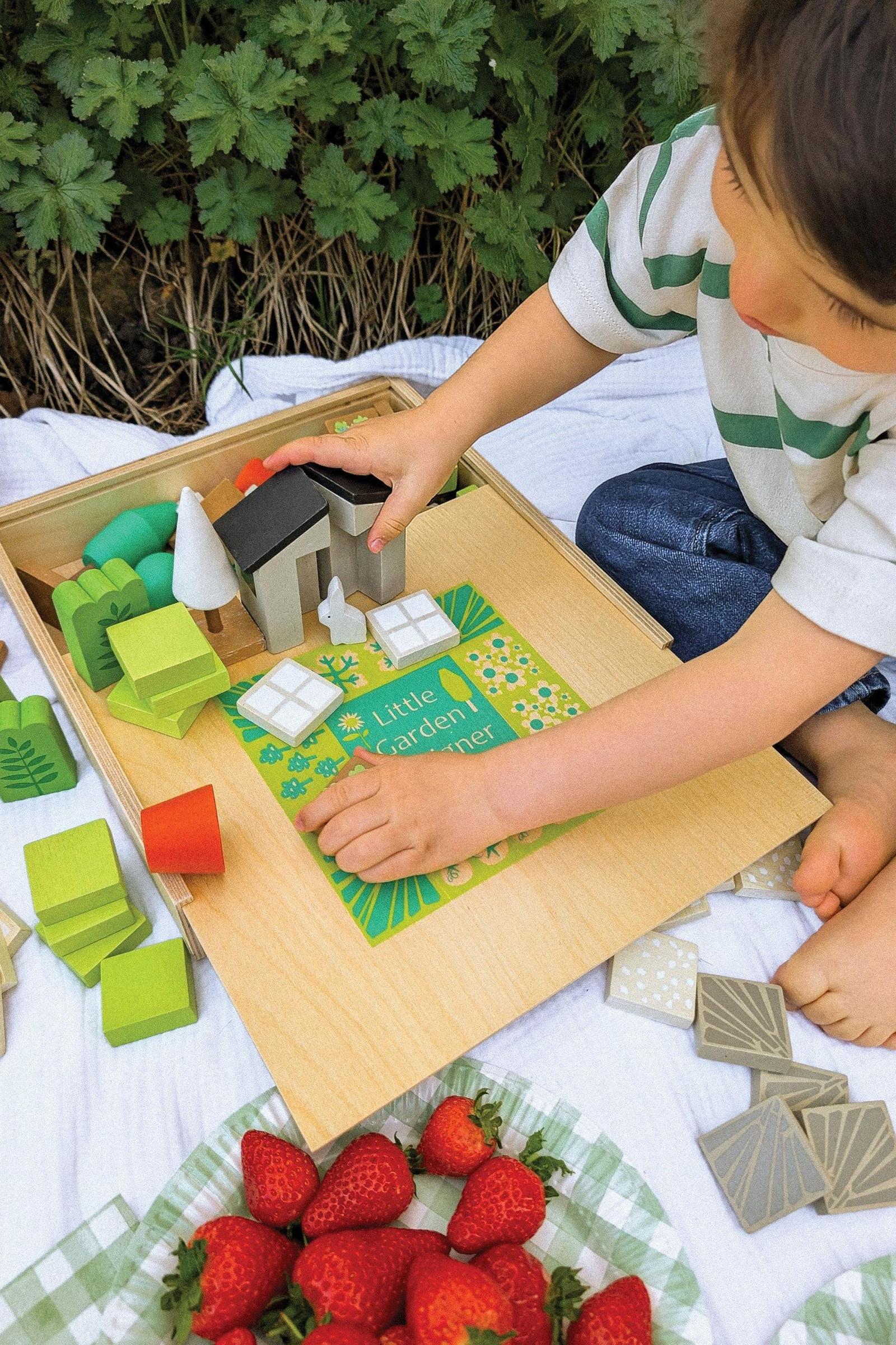 Tender Leaf Wooden Toys, Little Garden Designer - Image 12