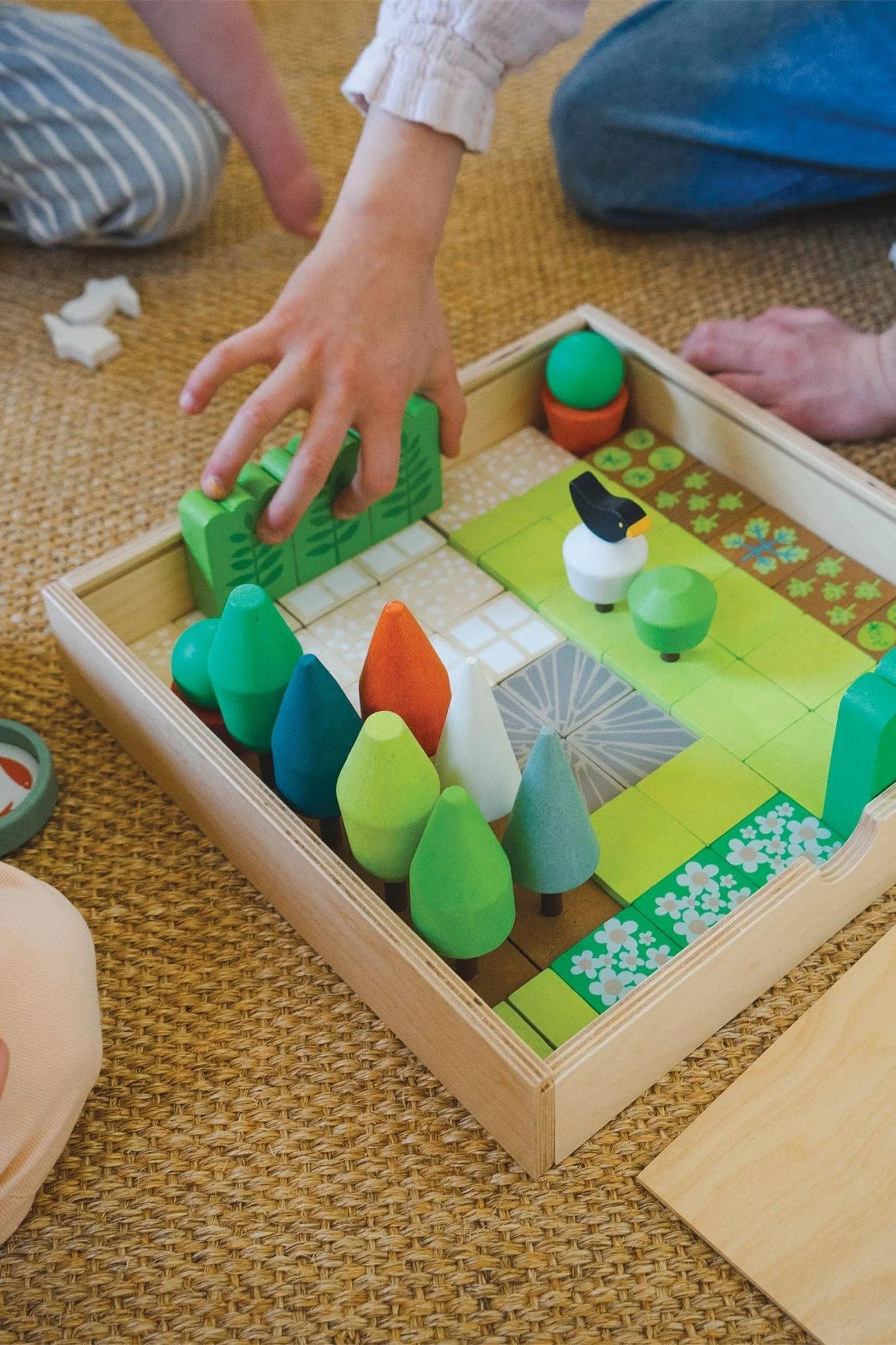 Tender Leaf Wooden Toys, Little Garden Designer - Image 9