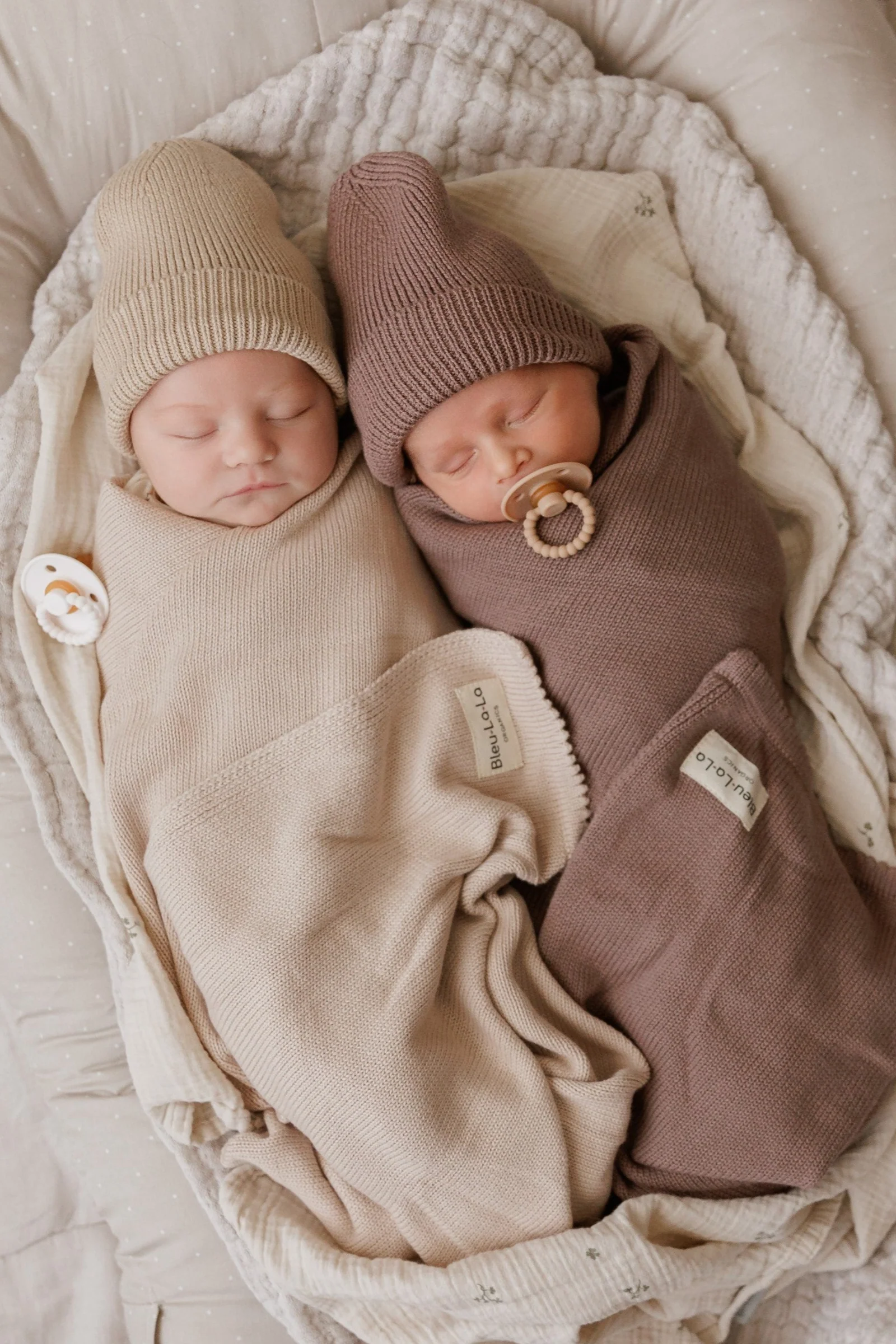 Luxe Collection Knit Baby Blanket + Hat Set with Gift Box, 100% Organic Cotton - Image 3