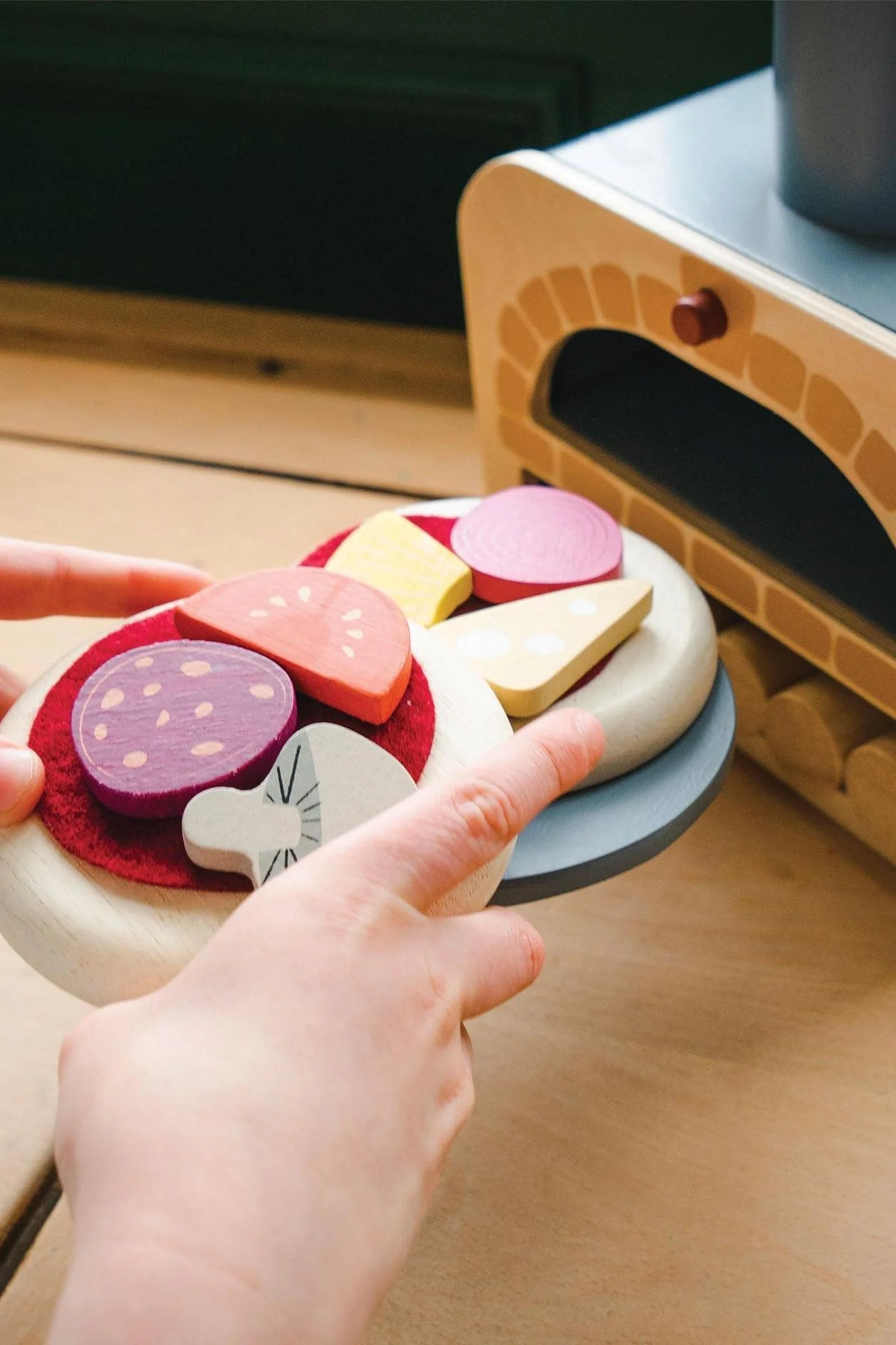 Tender Leaf Wooden Toys, Make Me a Pizza! - Image 10