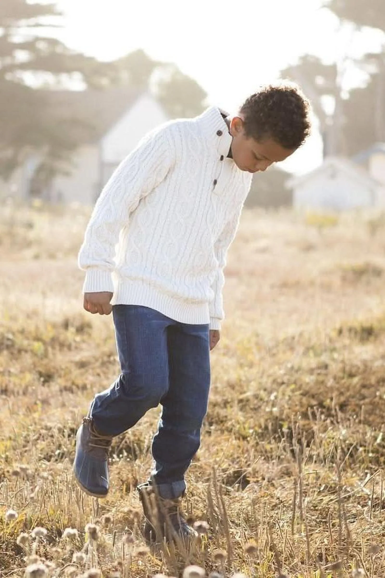 Hope & Henry Mock Neck Organic Cotton Cable Sweater with Buttons for Baby Boys, White - Image 4