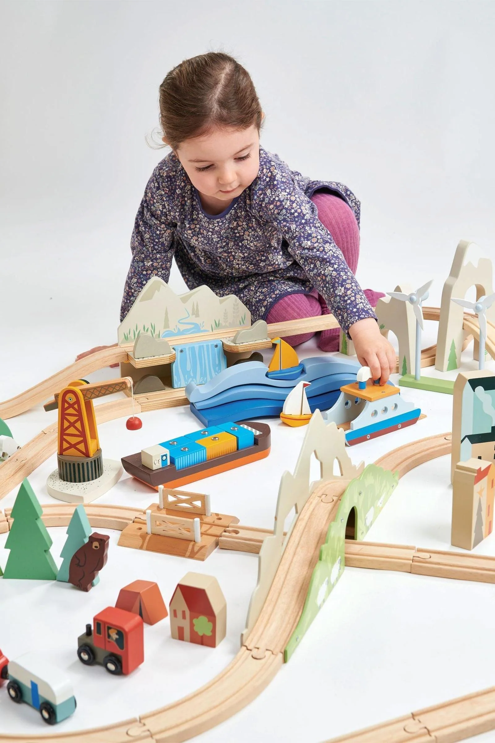 Tender Leaf Wooden Toys, Mountain View Train set - Image 3