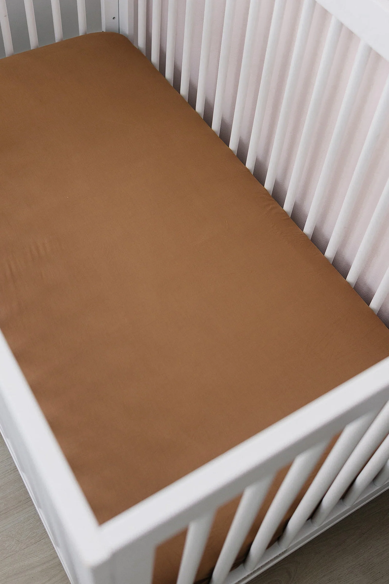 Mebie Baby Mustard Stretch Crib Sheet, Bamboo, Baby Essentials - Image 2