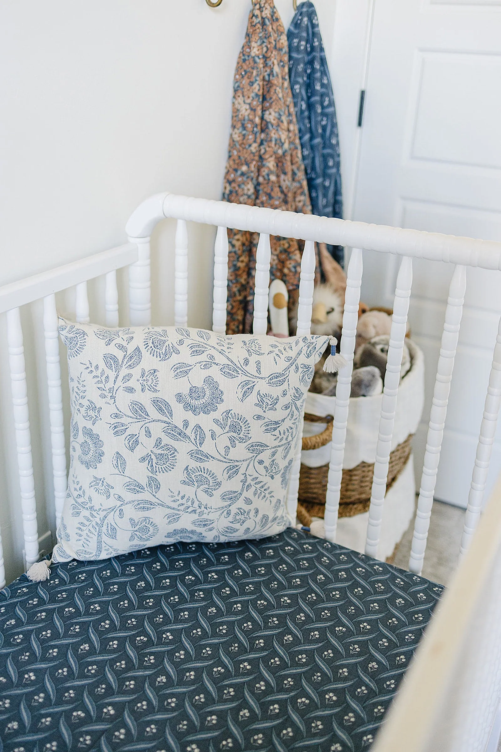 Mebie Baby Navy Berry Muslin Crib Sheet, 100% Cotton, Baby Essentials - Image 3