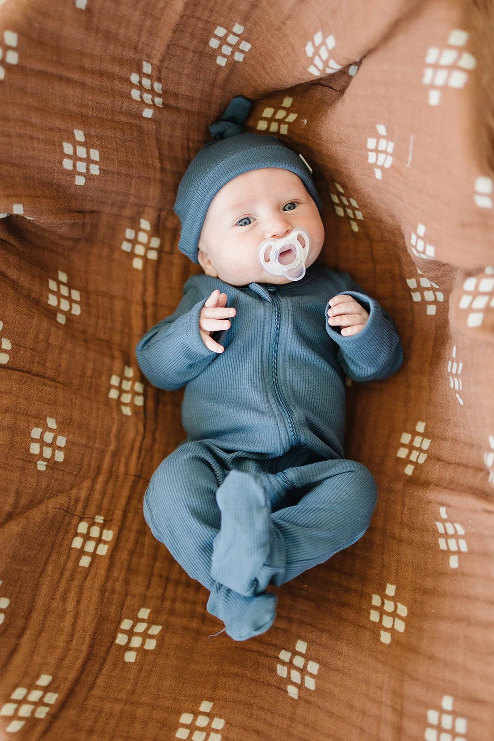 Mebie Baby Navy Organic Cotton Ribbed Newborn Knot Hat, Baby Essentials