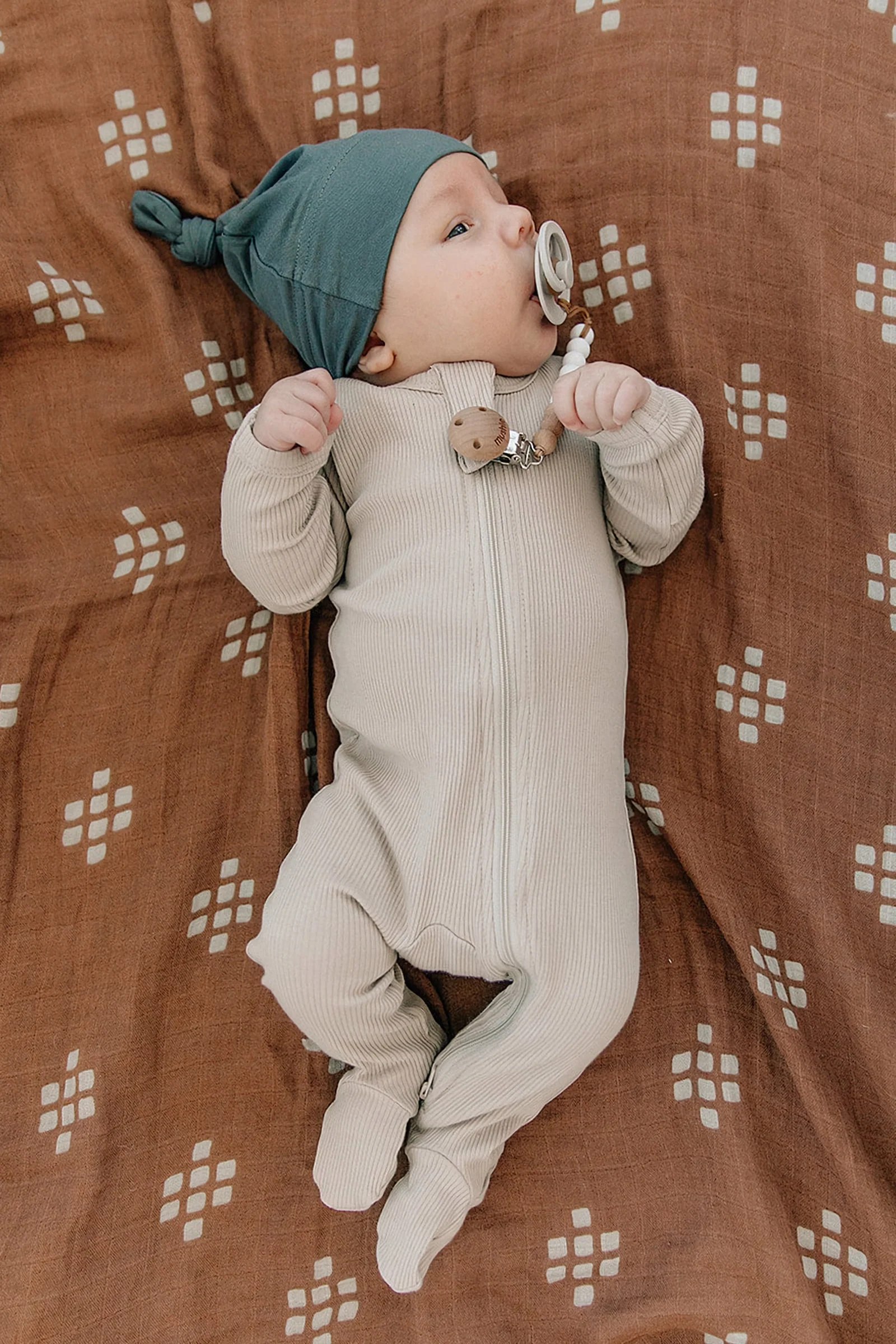 Mebie Baby Oatmeal Ribbed Zipper Footed Pajama, Organic Cotton, Baby Essentials - Image 8