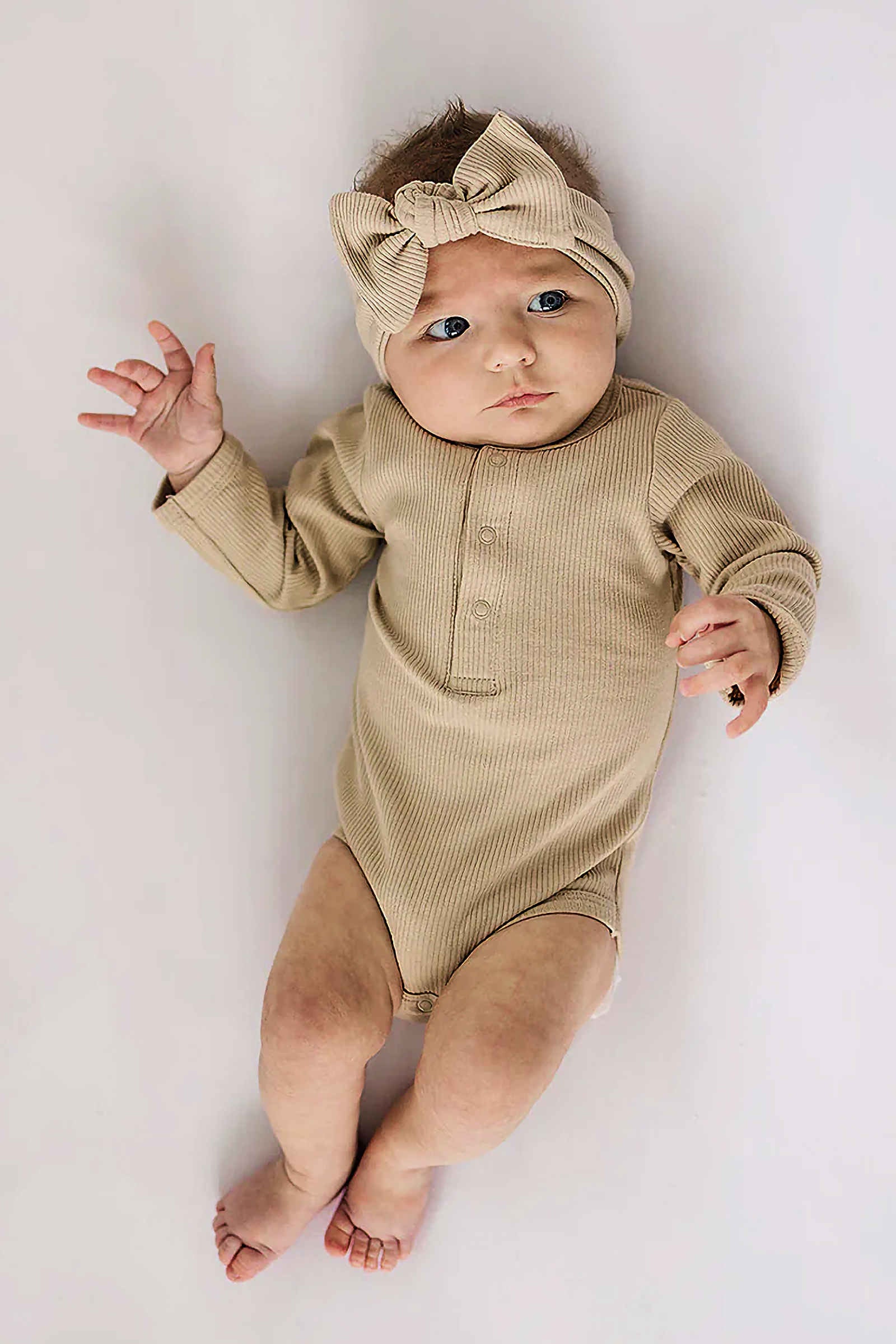 Mebie Baby Oatmeal Organic Snap Long Sleeve Ribbed Bodysuit, Cotton, Gender Neutral, Baby