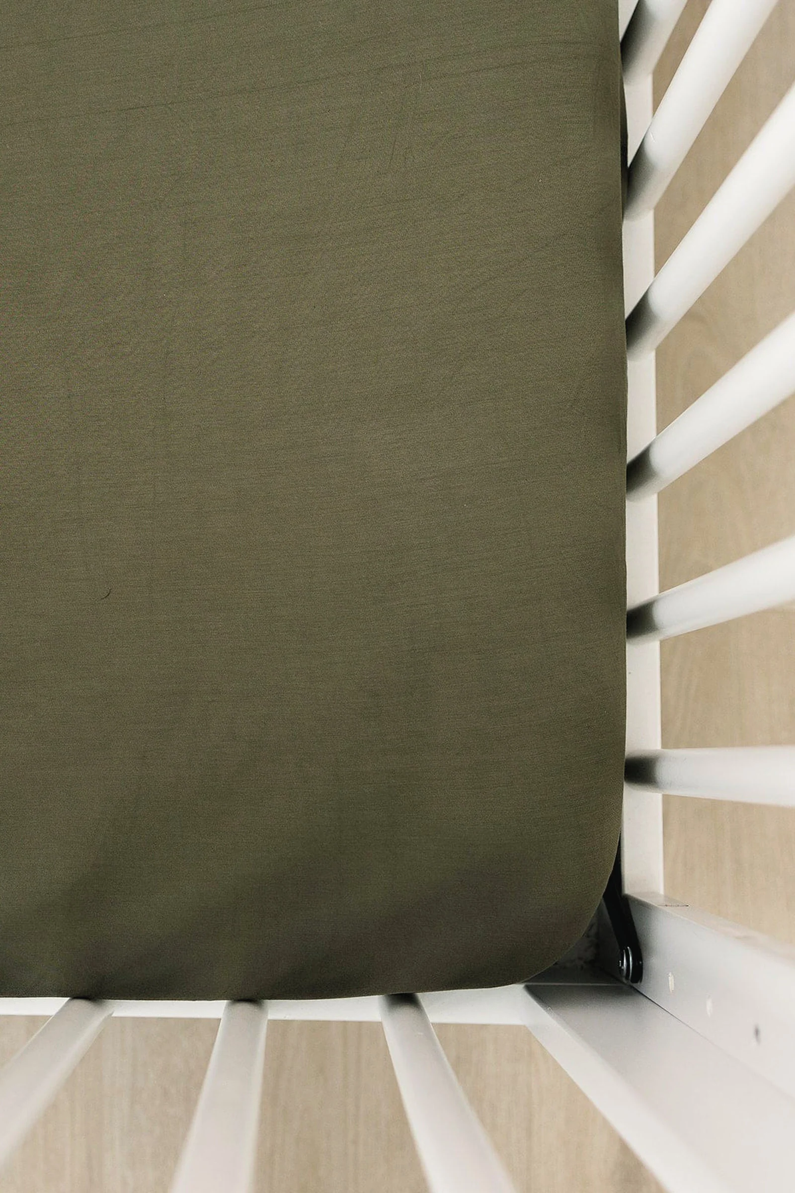 Mebie Baby Olive Stretch Crib Sheet, Bamboo, Baby Essentials - Image 2