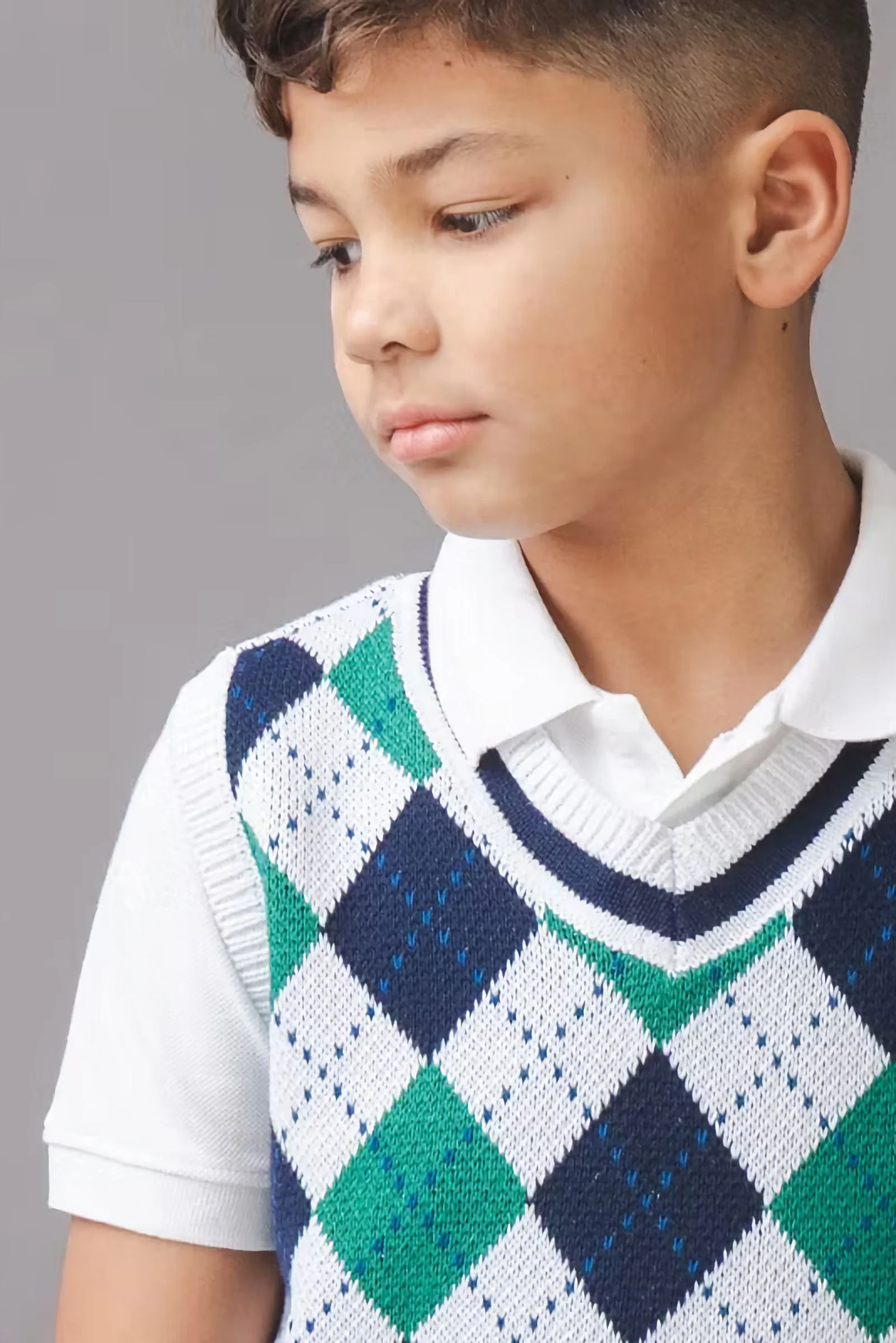 Hope & Henry Organic Cotton Argyle Sweater Vest for Boys, White & Green, Size 2T-18 - Image 5