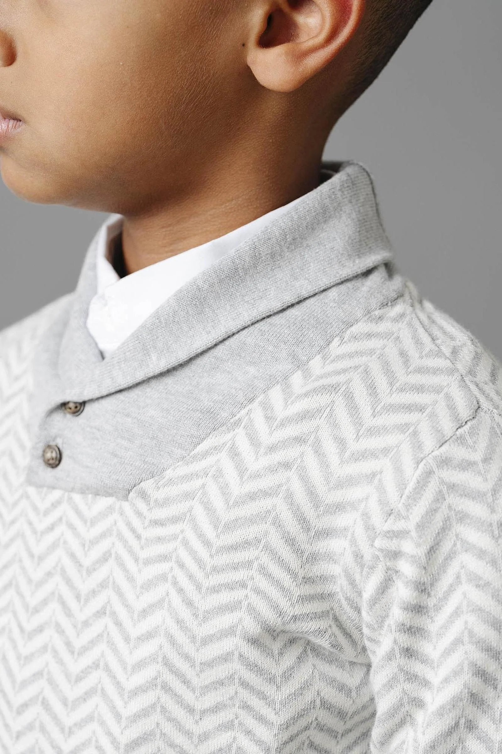 Hope & Henry Organic Cotton Intarsia Shawl Collar Sweater for Boys, Light Gray, Sizes 2T-12 - Image 3
