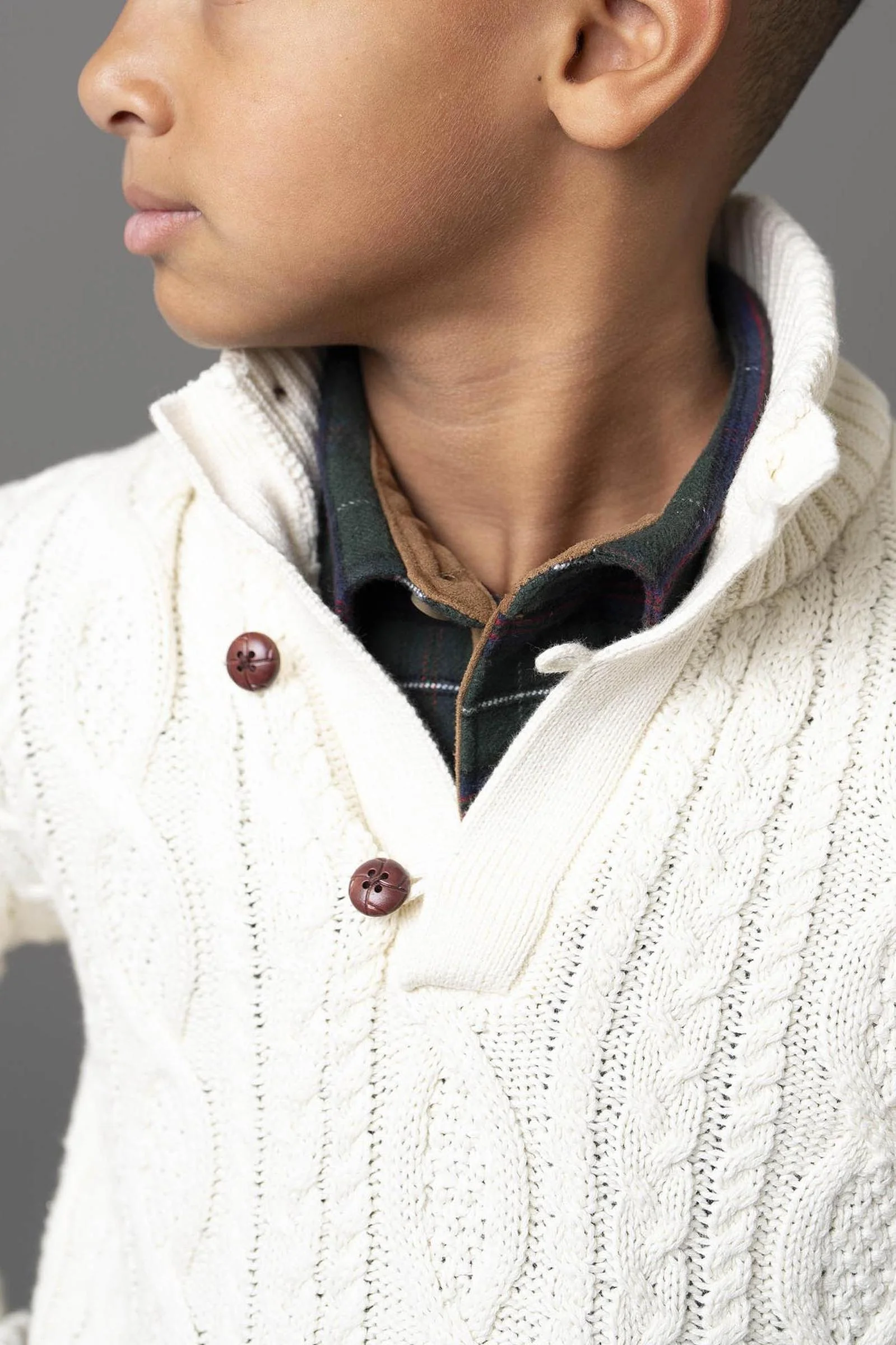 Hope & Henry Organic Cotton Cable Knit Mock Neck Sweater with Buttons For Boys, White, Toddler & Kids - Image 4
