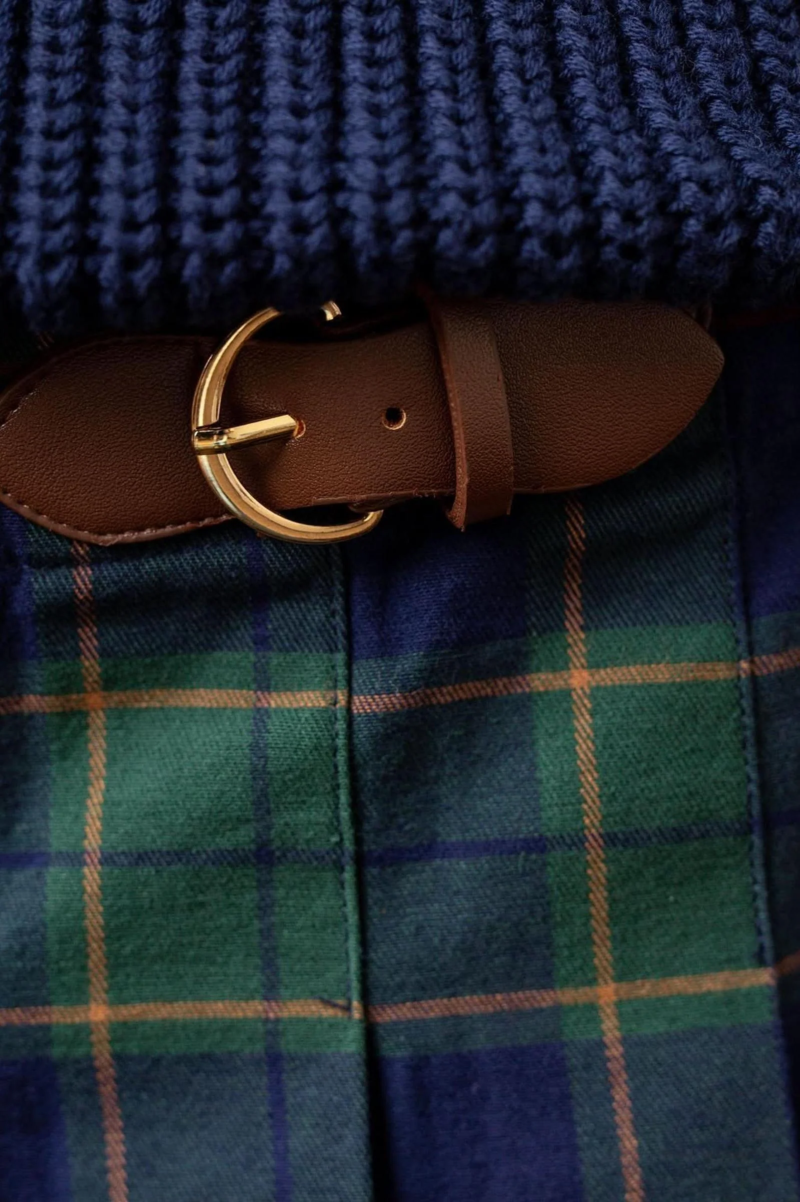 Hope & Henry Organic Cotton Pleated Buckle Skirt, Navy Plaid, Toddler & Kids - Image 3