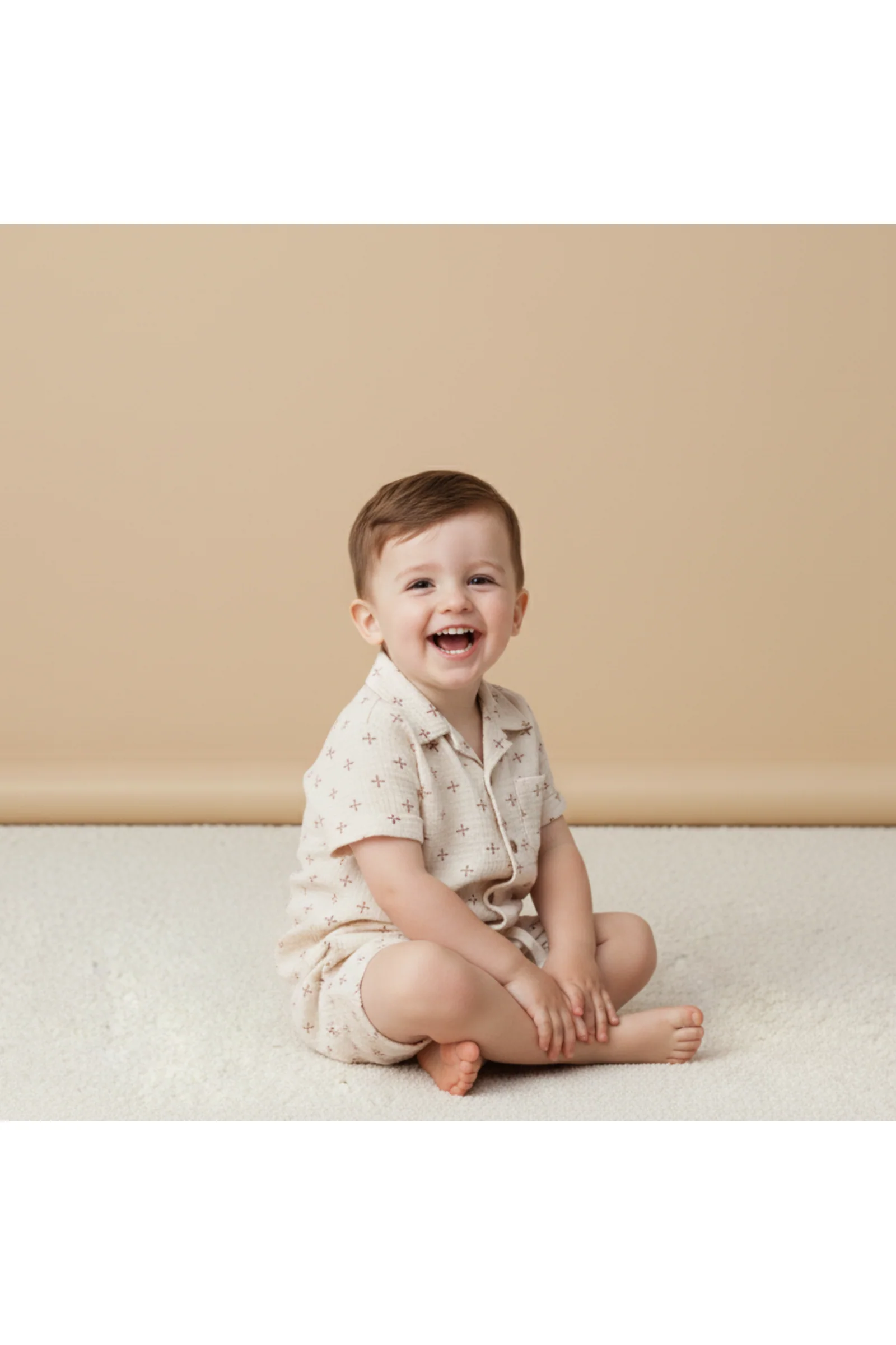 Organic Shirt & Shorts Set - Cross - Image 5