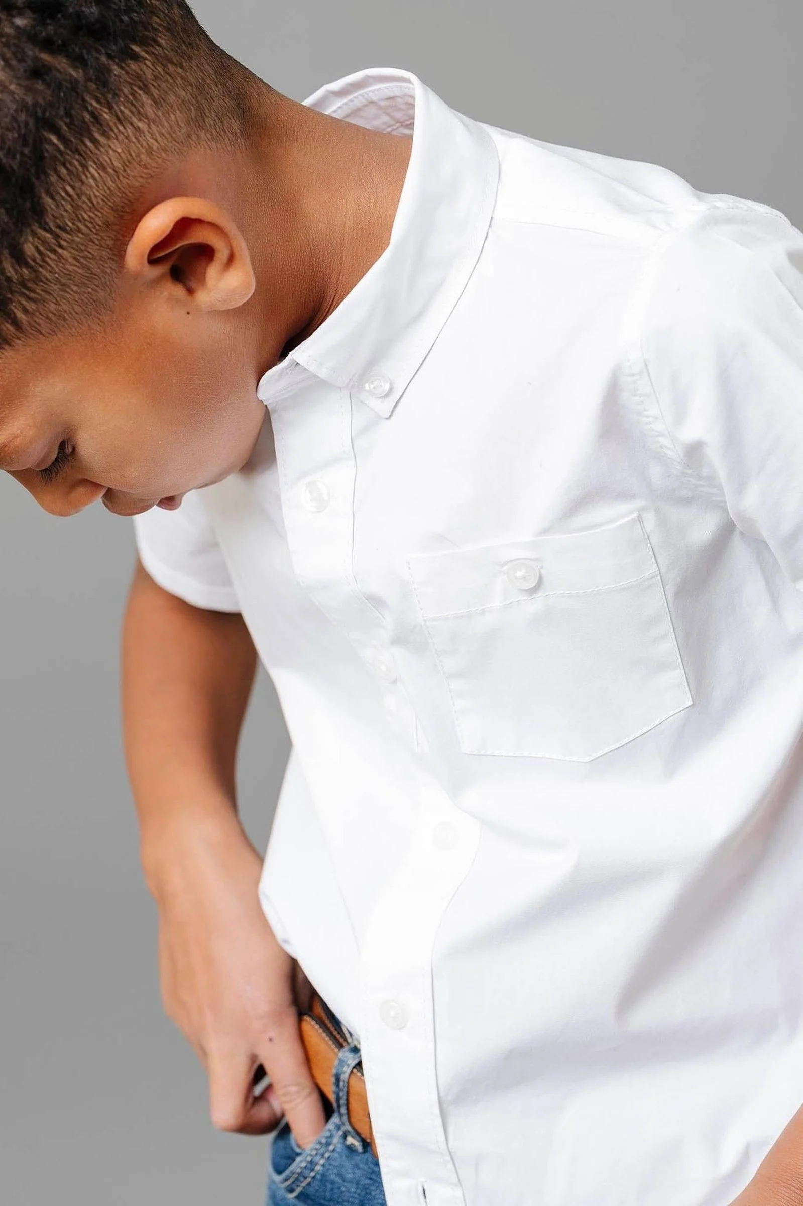 Hope & Henry Organic Cotton Stretch Poplin Short Sleeve Shirt for Boys, White, Toddler & Kids - Image 3