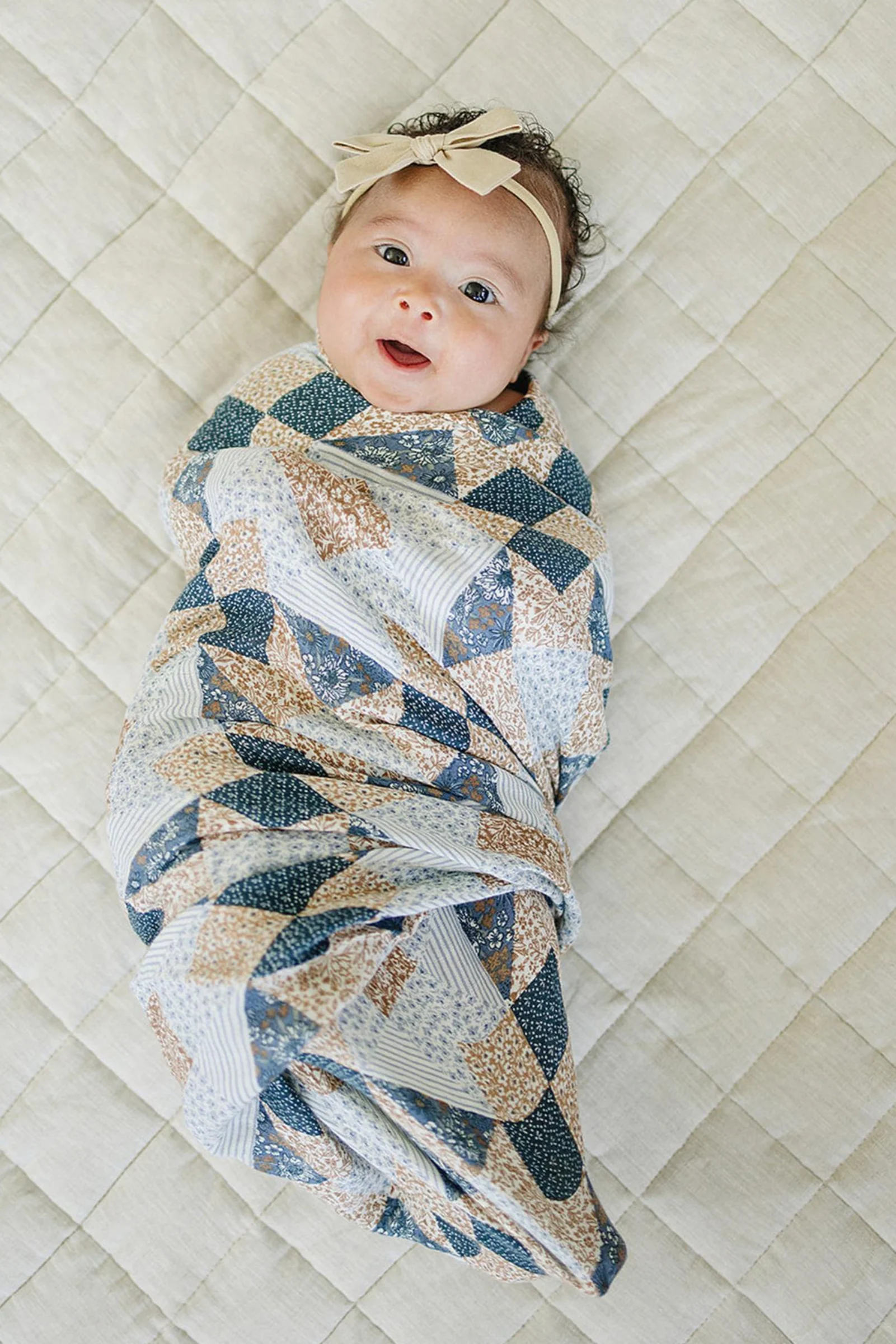 Mebie Baby Patchwork Print Muslin Swaddle Blanket, 100% Cotton, Baby Essentials, Neutral Colors - Image 3