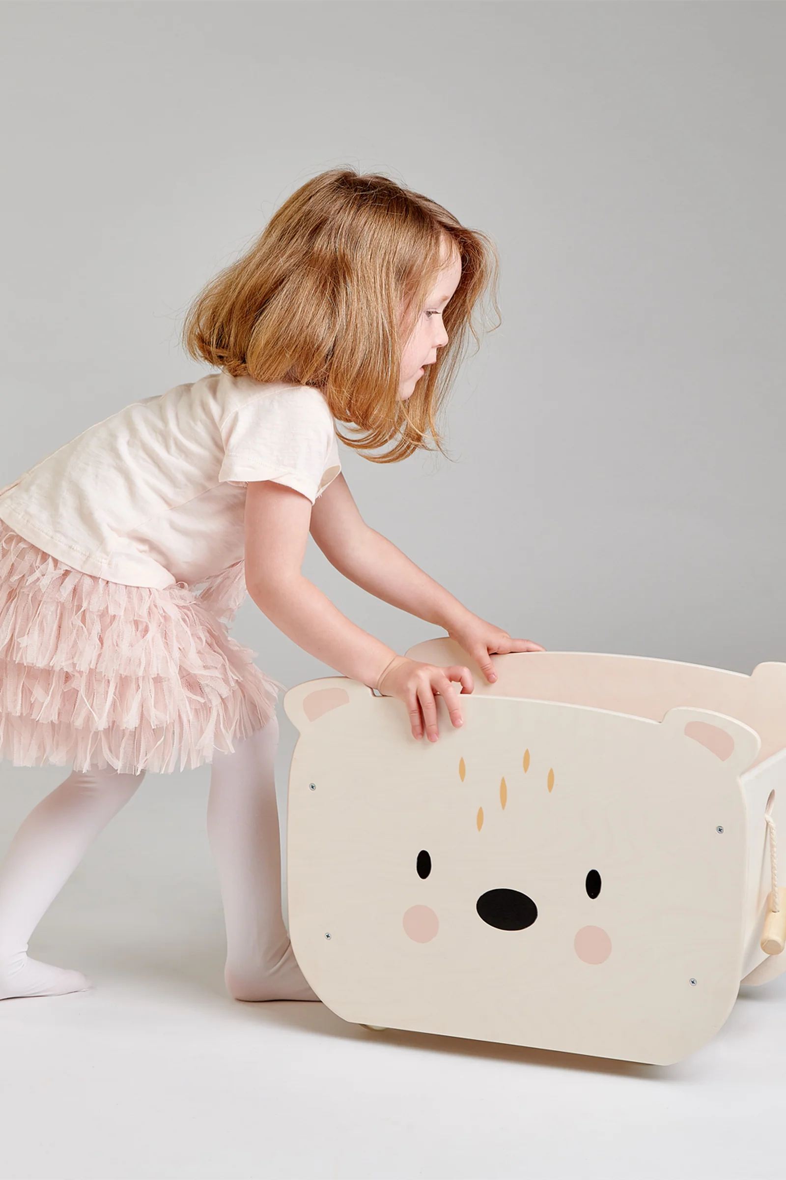 Tender Leaf Wooden Toys, Pull Along Bear Cart - Image 3
