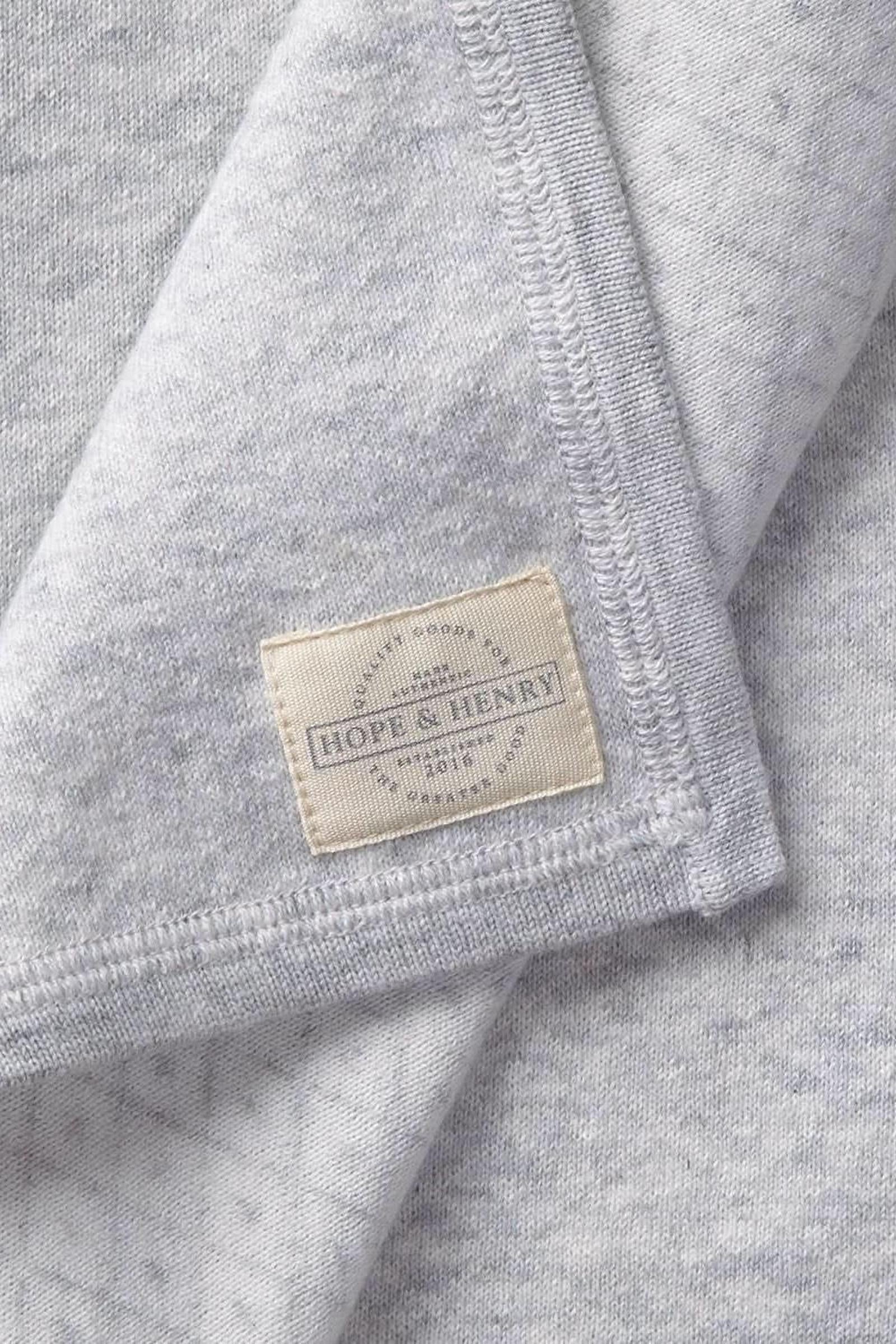 Hope & Henry Organic Cotton Raglan Sweater Romper & Jacquard Blanket Gift Set for Babies, Gray - Image 7