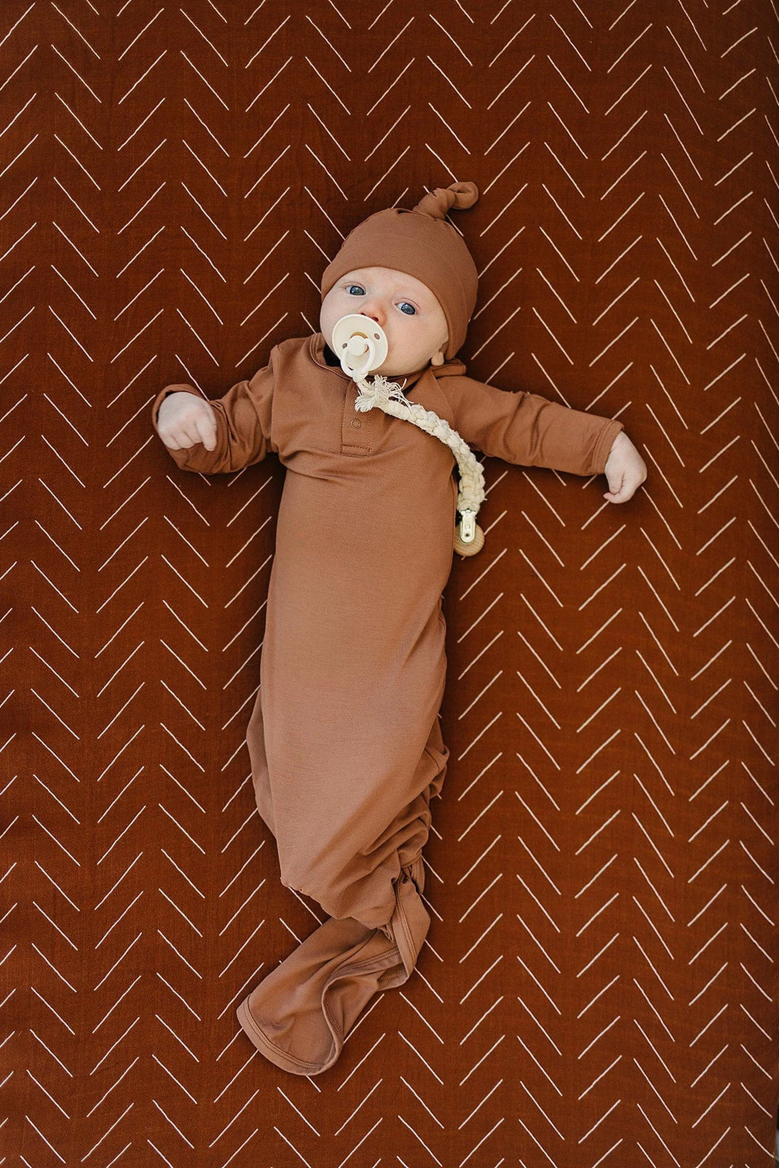 Mebie Baby Rust Mudcloth Muslin Crib Sheet, 100% Cotton, Baby Essentials - Image 5
