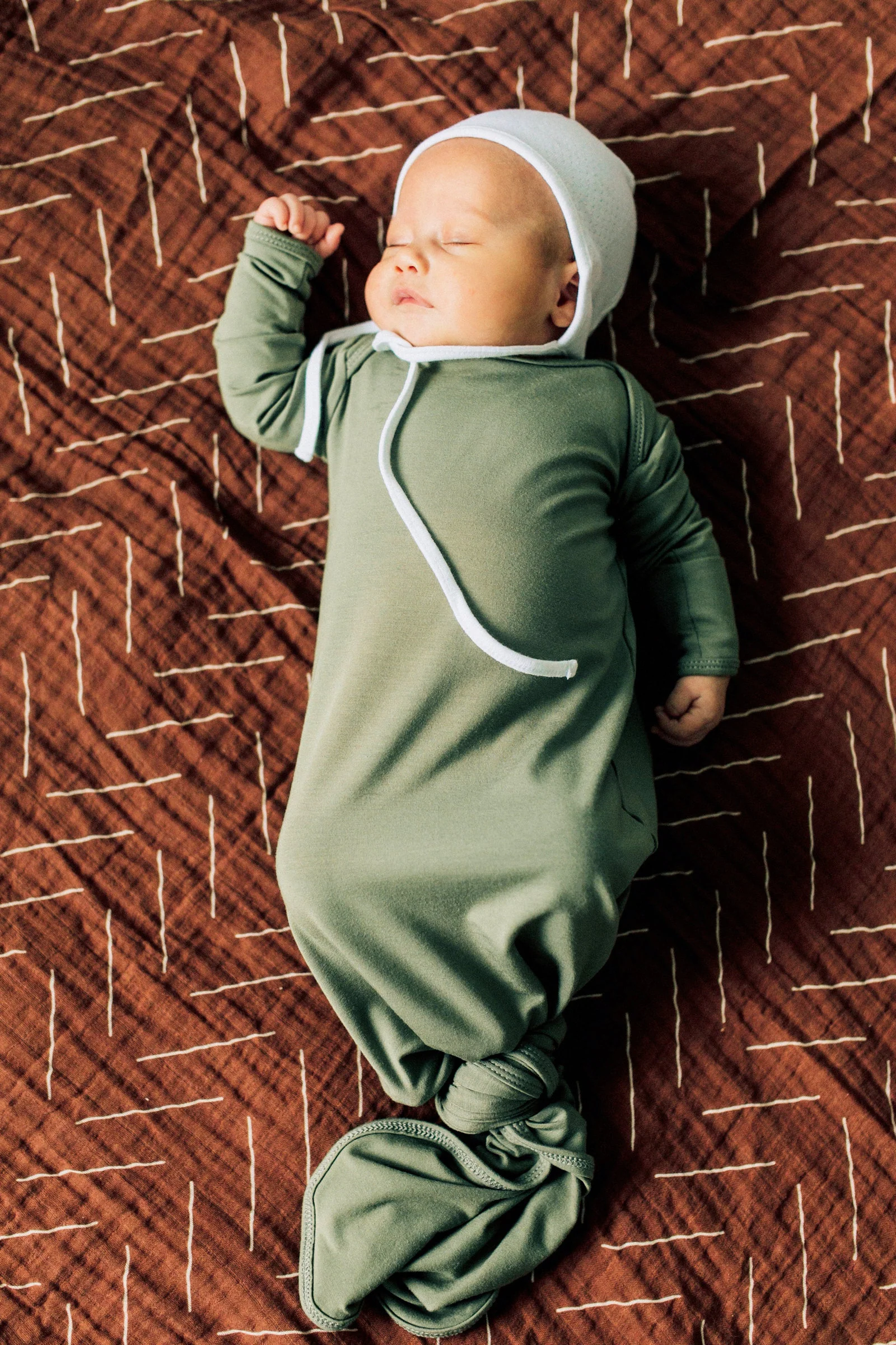 Mebie Baby Rust Mudcloth Muslin Swaddle Blanket, 100% Cotton, Baby Essentials - Image 6