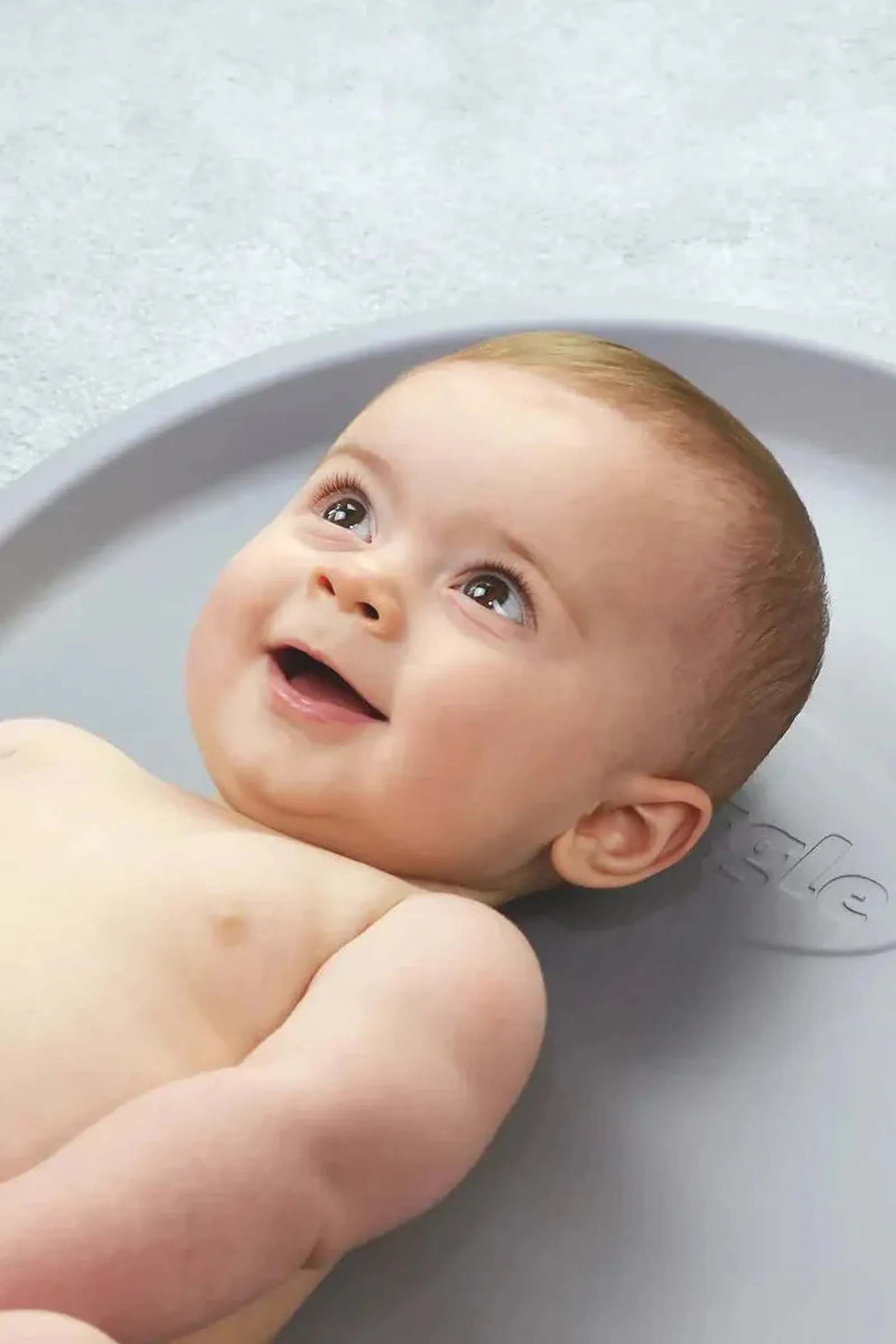 Shnuggle Bathtime Essentials Bundle, Newborn Baby Bath, Rinse Jug, Squishy Changing Mat - Taupe - Image 9
