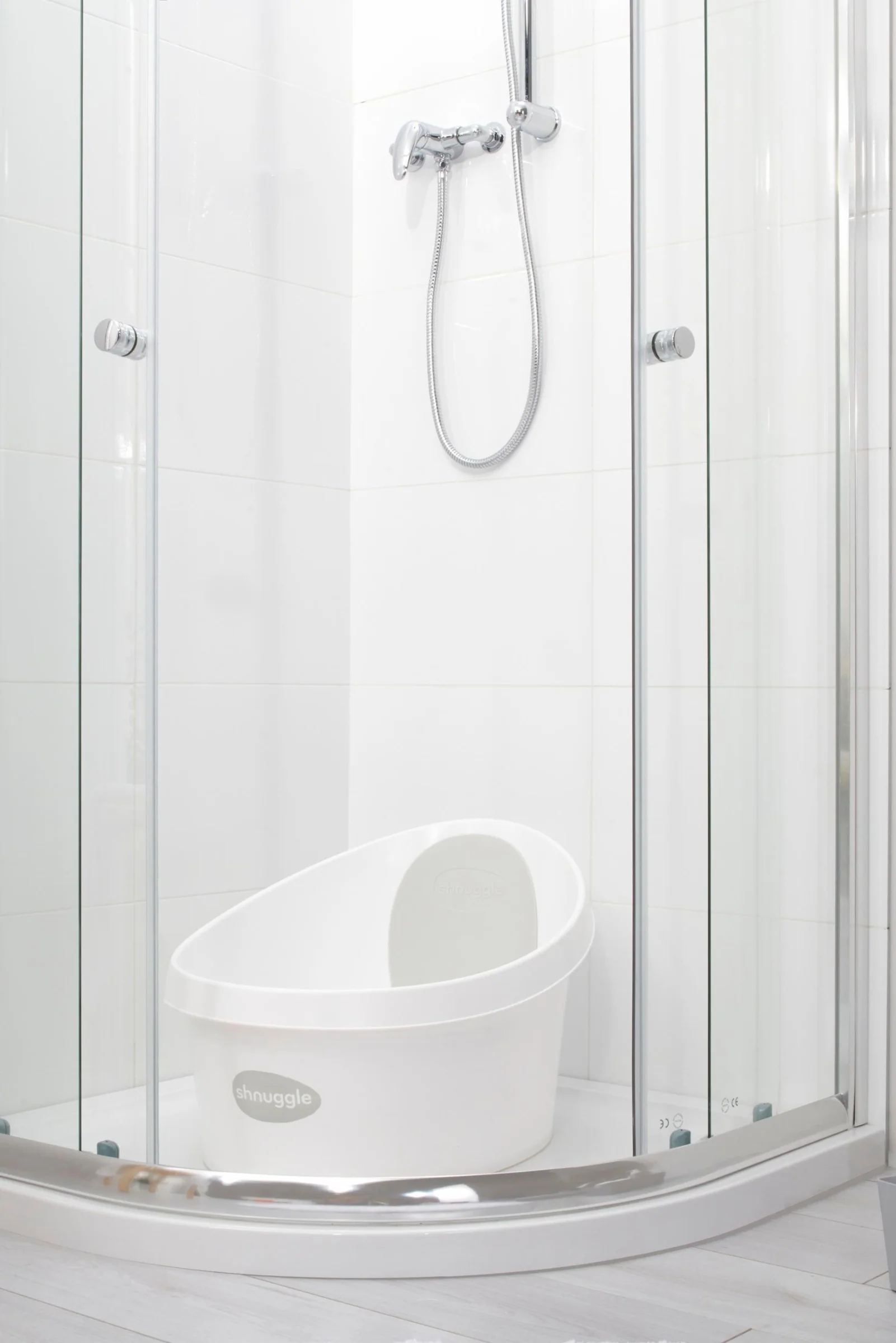 Shnuggle Toddler Bath Tub, Big Bath for bigger kids - Image 6