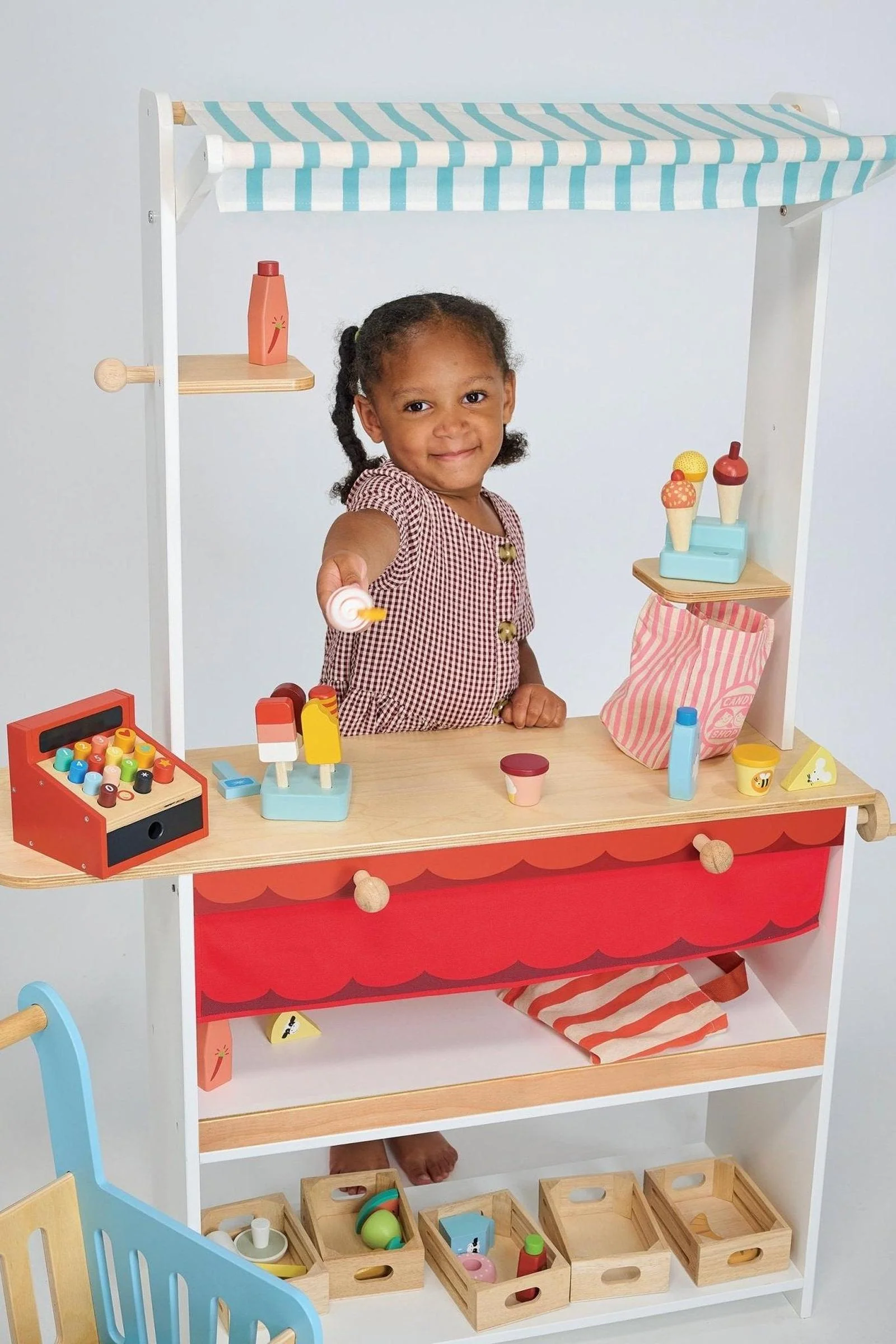 Mentari Wooden Toys, Shop Keeper Stand - Image 8